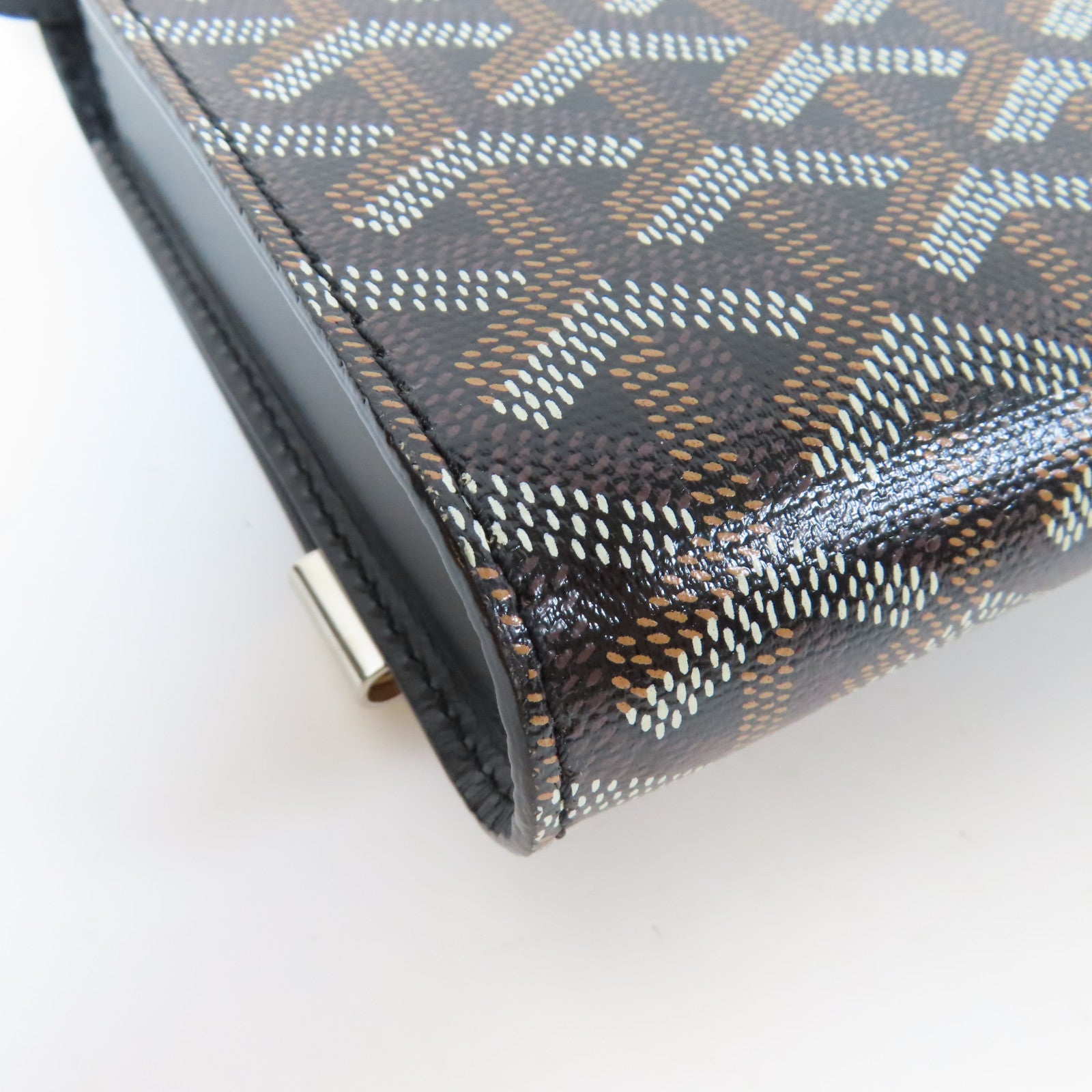 GOYARD 塗層帆布Monte Carlo銀扣肩背袋黑色