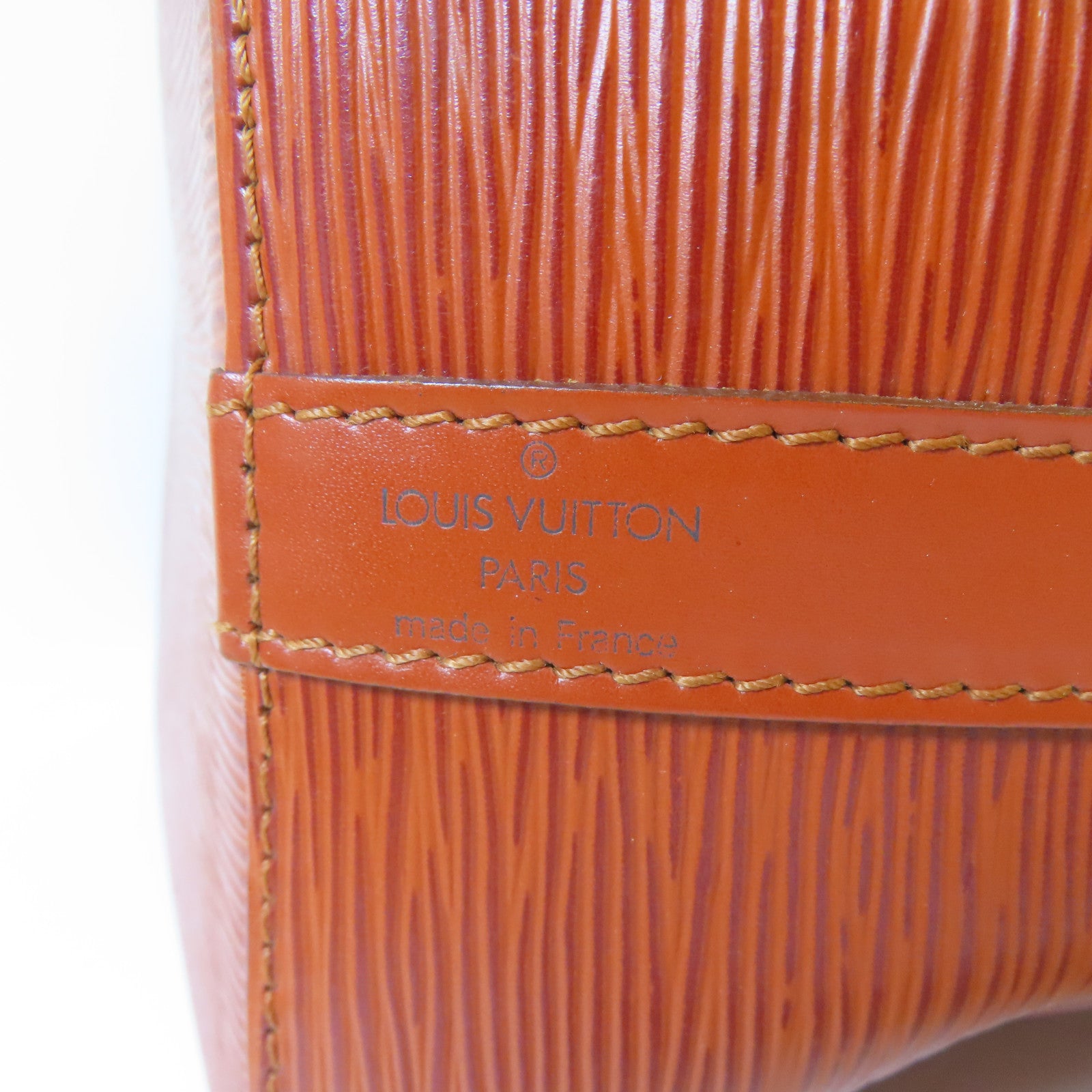 LOUIS VUITTON 【激減優惠】Epi Petit Noe金扣肩背袋啡色