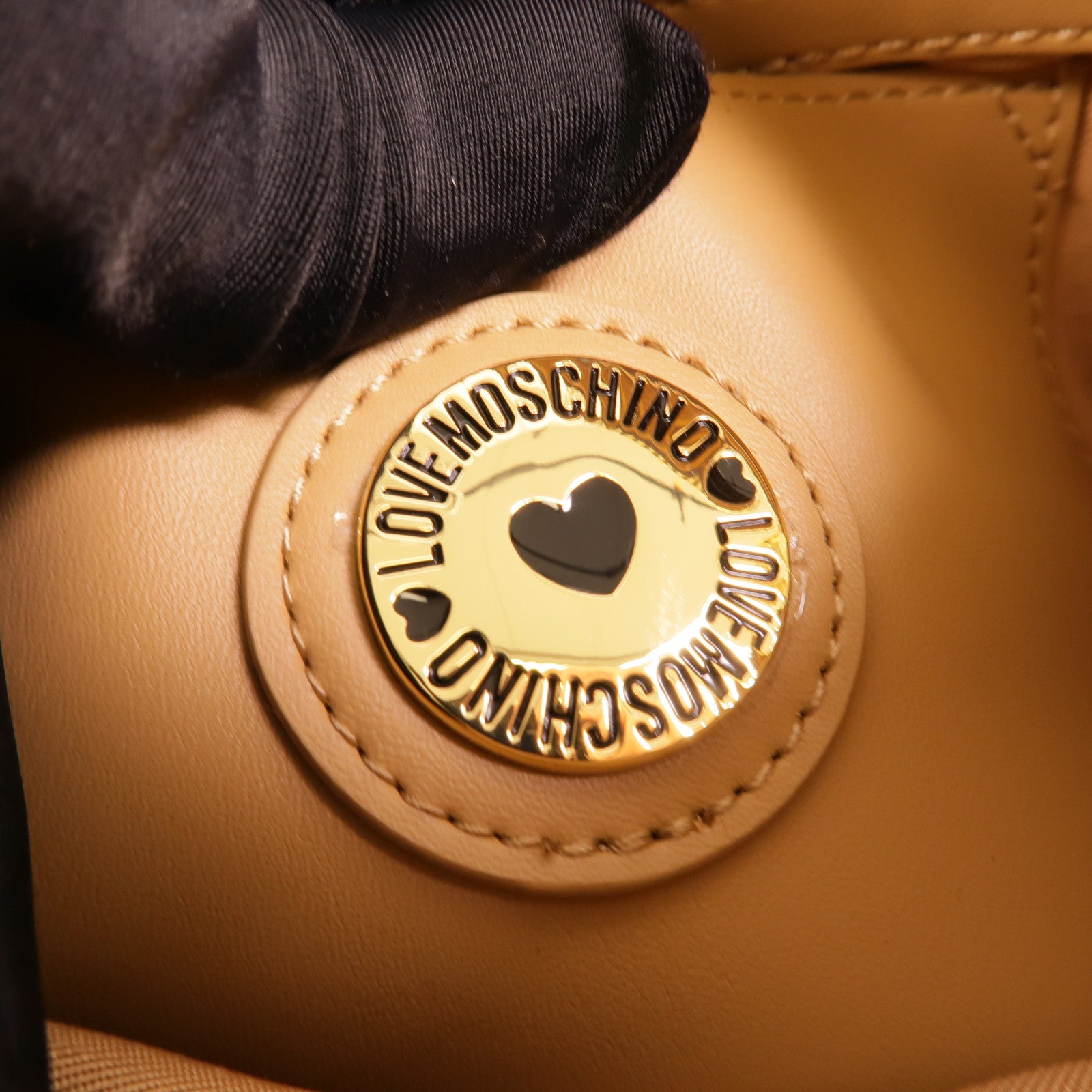 MOSCHINO 塗層帆布Shoulder Bag肩背袋