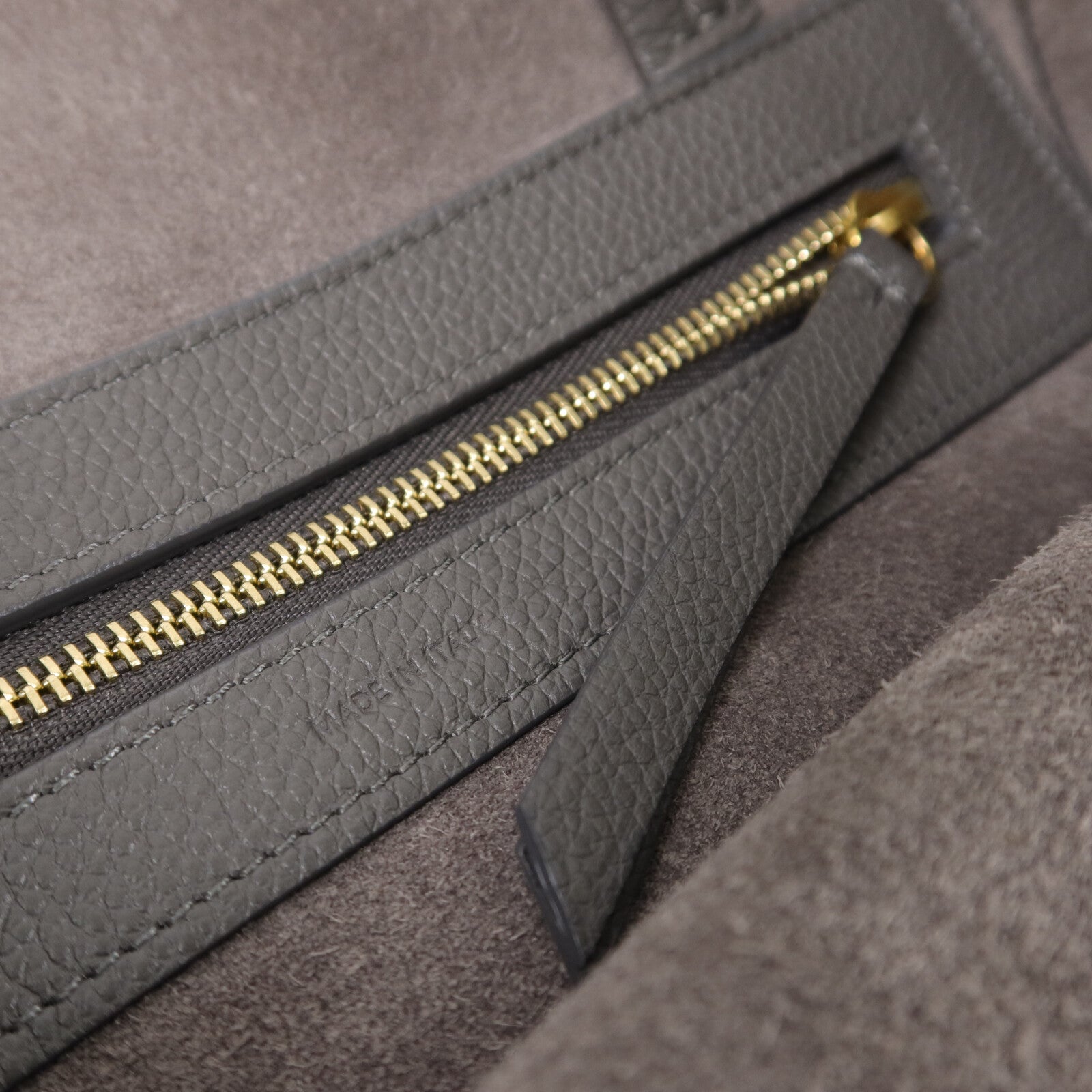 CELINE 牛皮皮革Small Cabas Phantom手挽袋