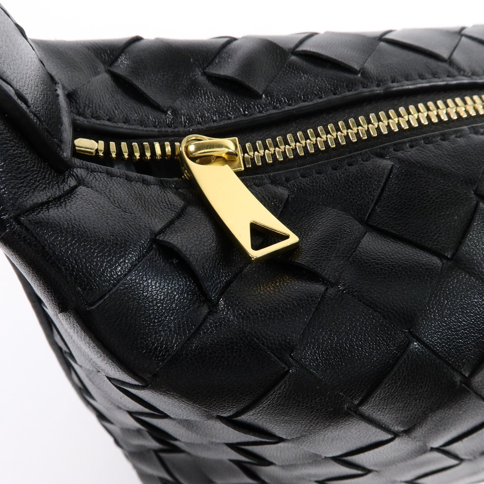 BOTTEGA VENETA 牛皮皮革Mini Wallace肩背袋