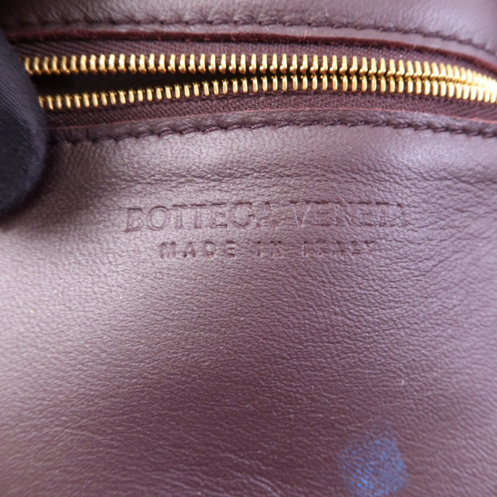 BOTTEGA VENETA 羊皮皮革Cassette Bag金扣肩背袋