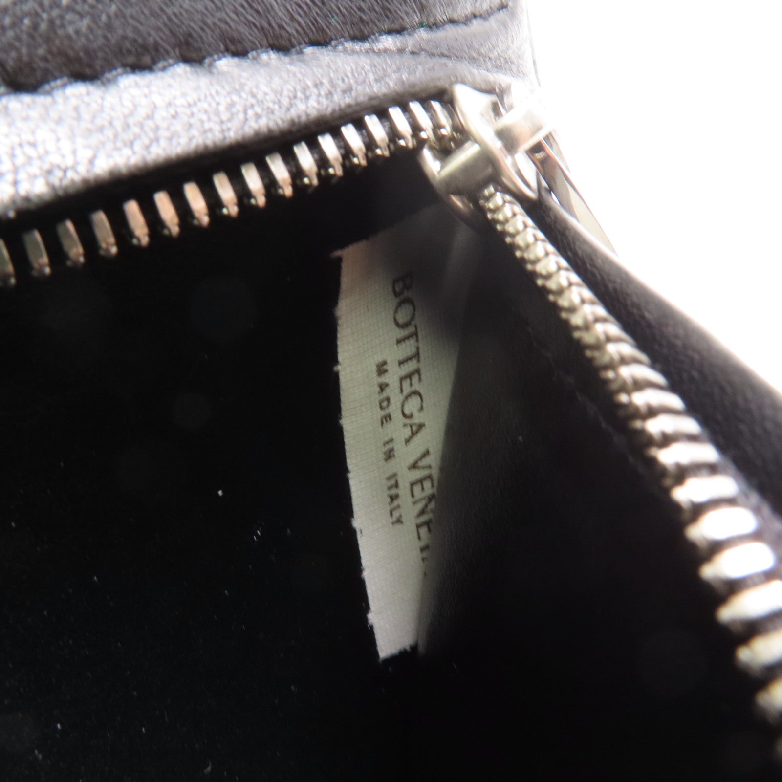 BOTTEGA VENETA 牛皮皮革Card Case銀扣卡片套