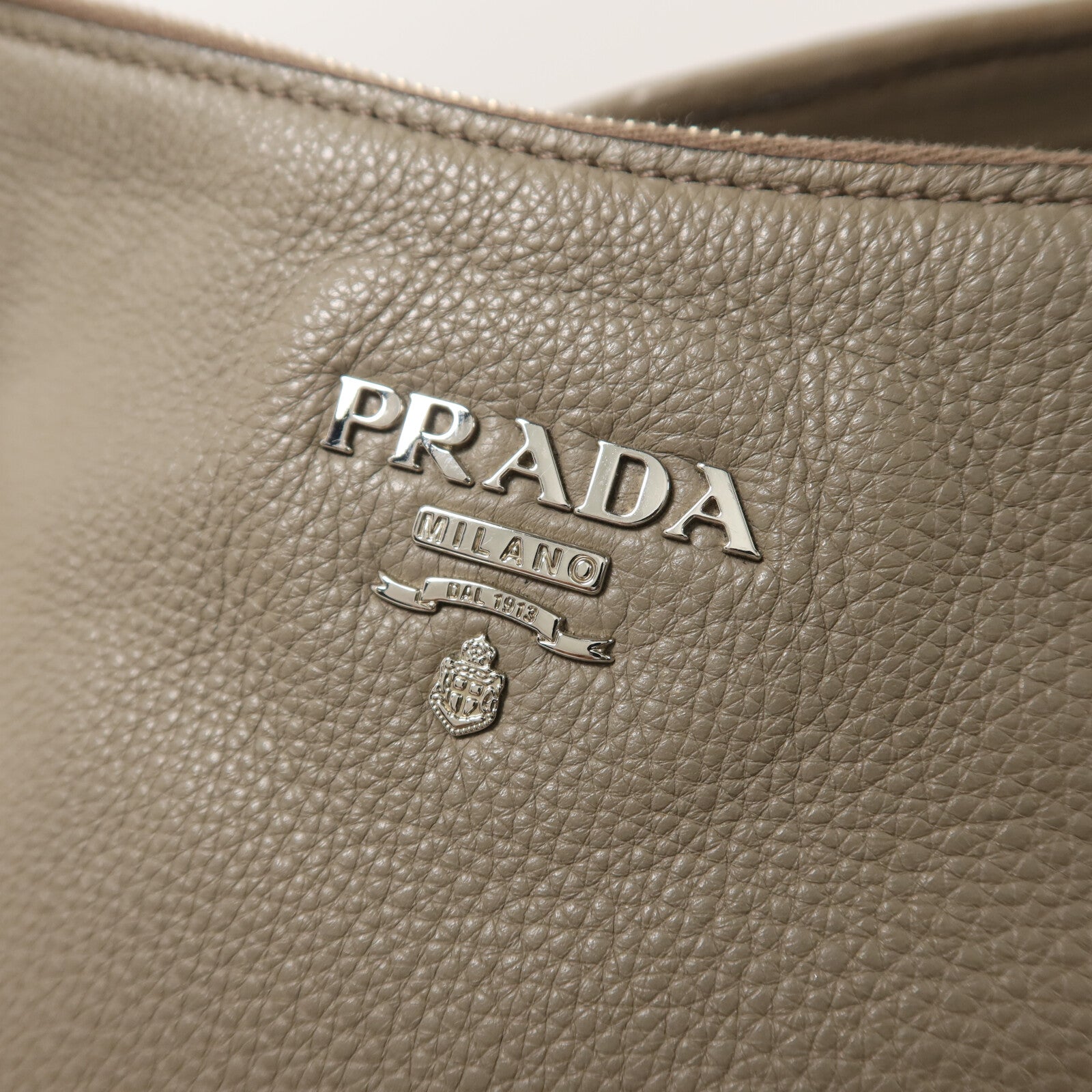 PRADA 牛皮皮革Shoulder Bag肩背袋
