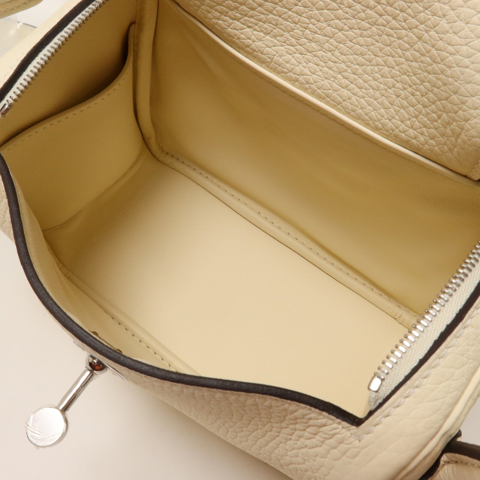 HERMES Clemence皮革Mini Lindy手挽肩背兩用袋Cream