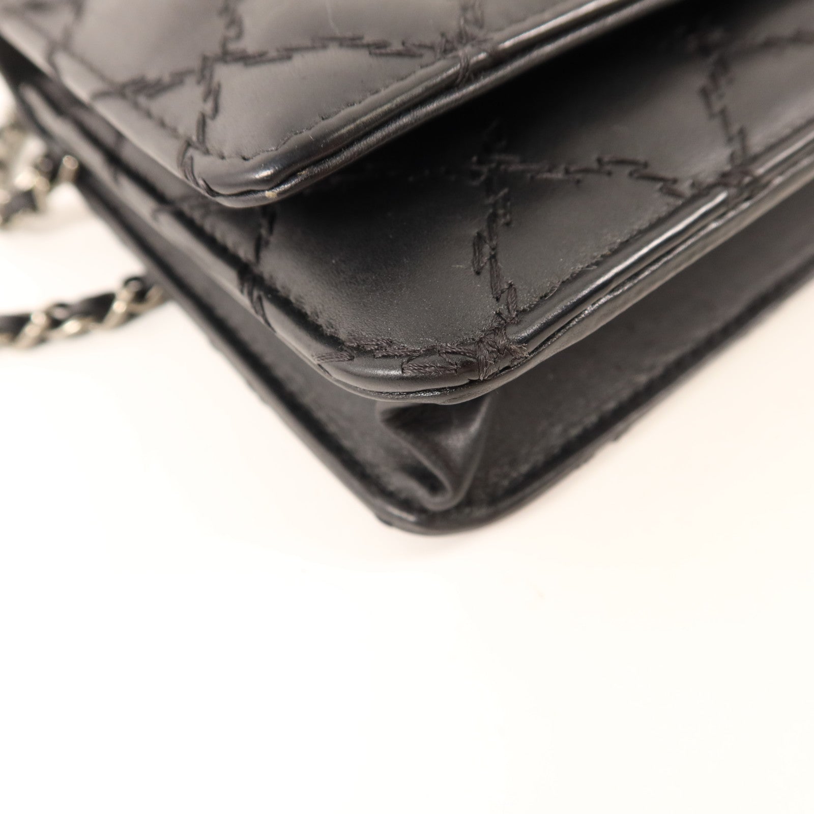 CHANEL 牛皮皮革WOC Wallet On Chain銀扣鏈帶肩背袋