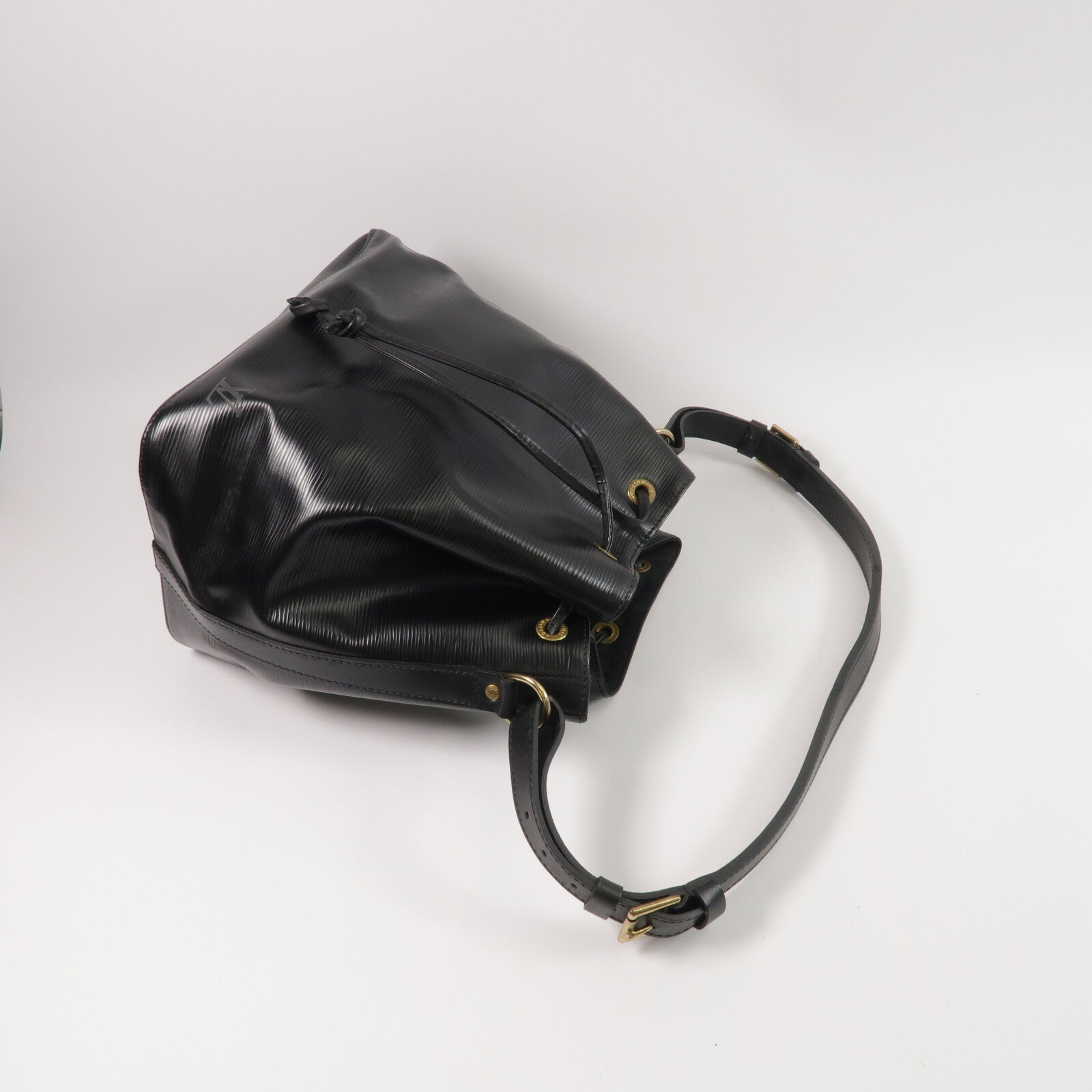 LOUIS VUITTON Epi Noe肩背袋