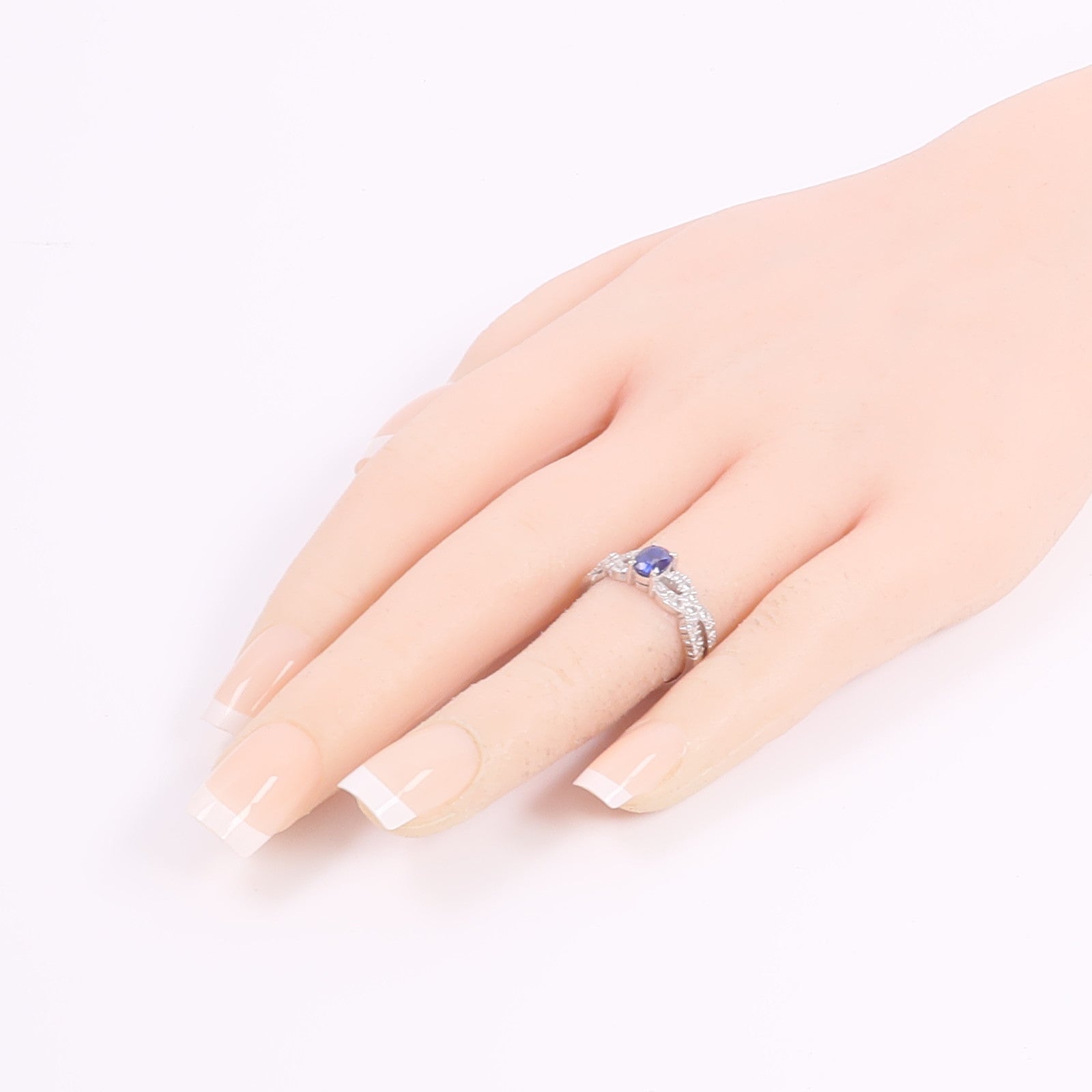 JEWELRY 14K白金Sapphire Diamond Ring藍寶石/鑽石戒指
