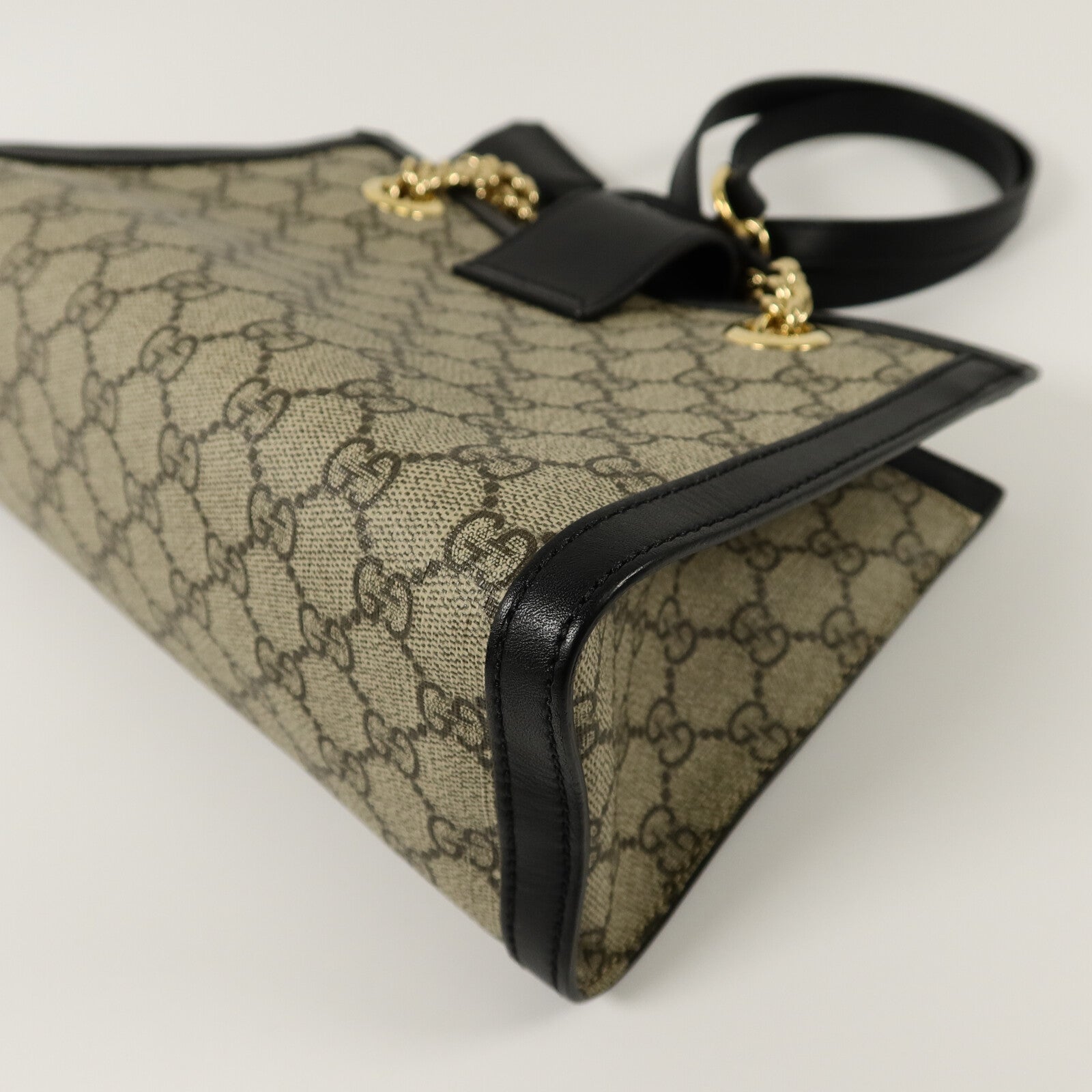 GUCCI 塗層帆布Padlock GG Small鏈帶肩背袋