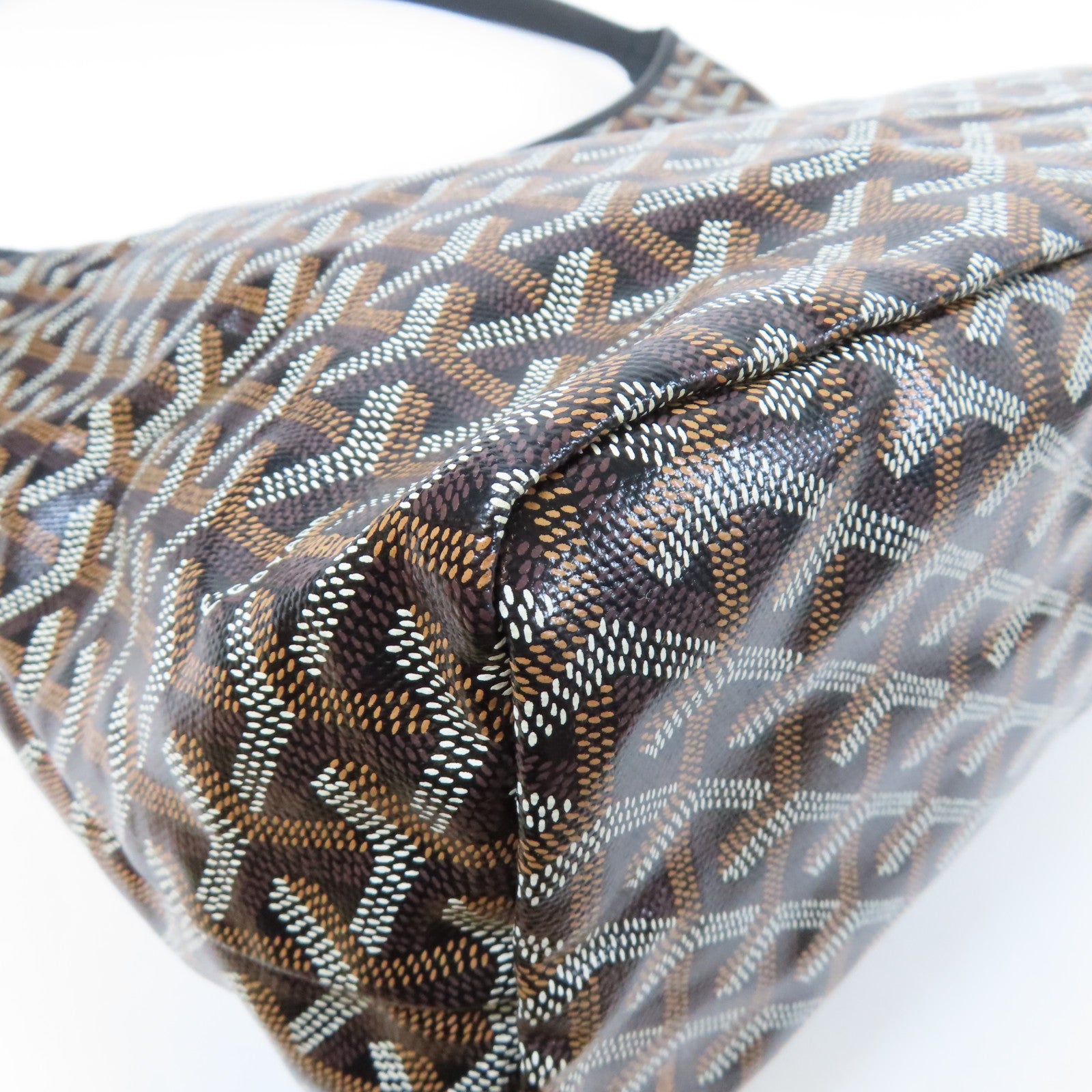 GOYARD 塗層帆布Boheme Hobo銀扣肩背袋黑色