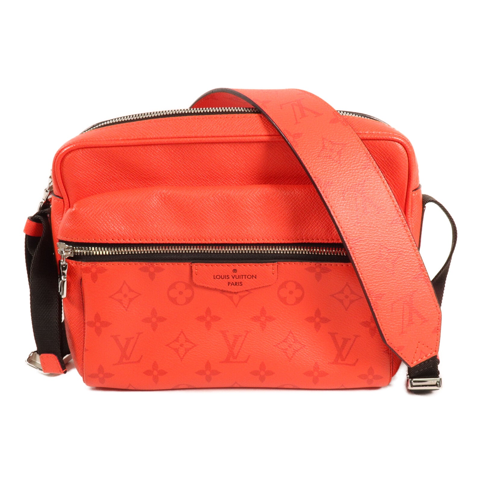 LOUIS VUITTON Taigarama Outdoor Messenger肩背袋
