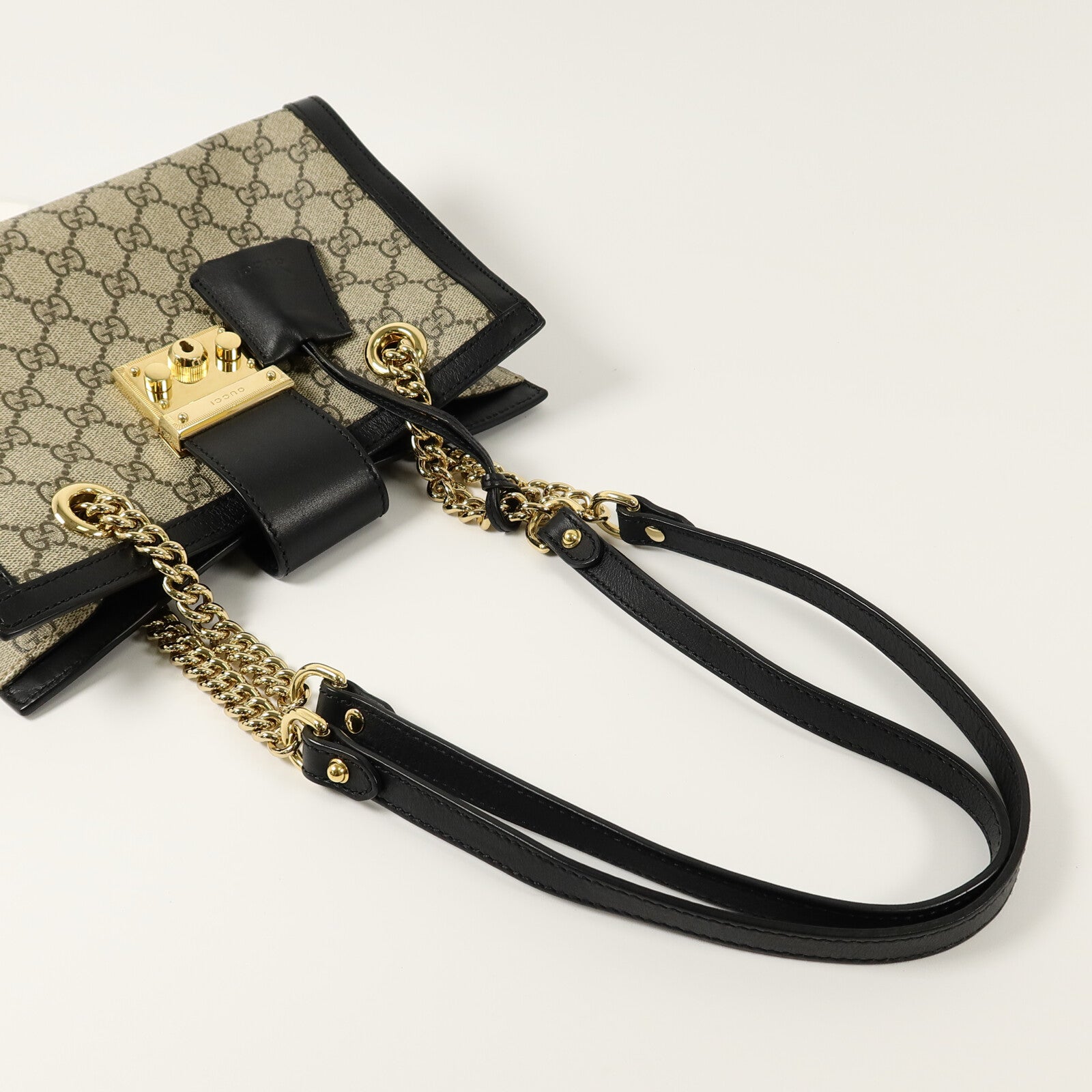 GUCCI 塗層帆布Padlock GG Small鏈帶肩背袋