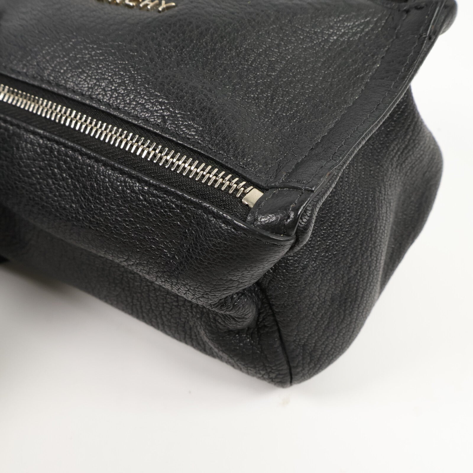 GIVENCHY 牛皮皮革Pandora wristle手拿包