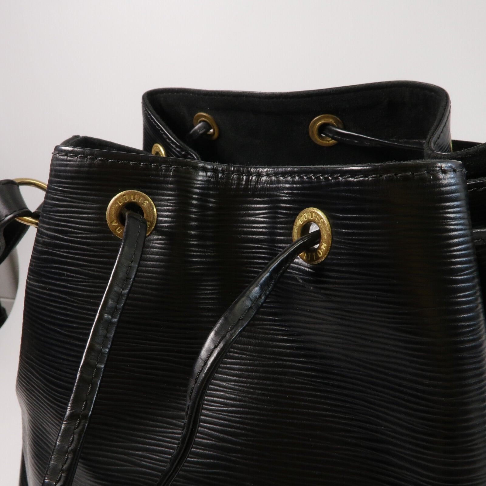 LOUIS VUITTON Epi Noe肩背袋
