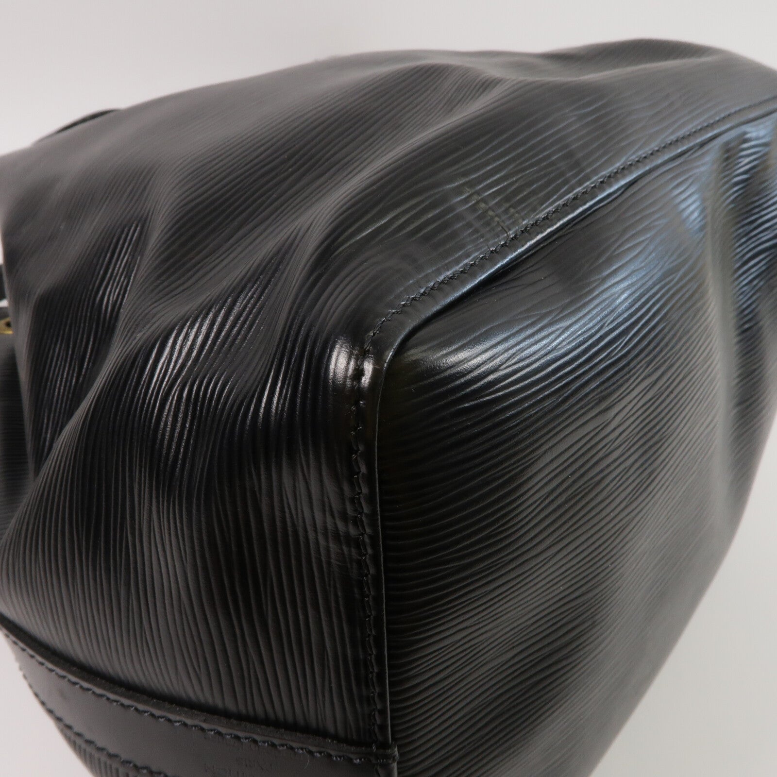 LOUIS VUITTON Epi Noe肩背袋