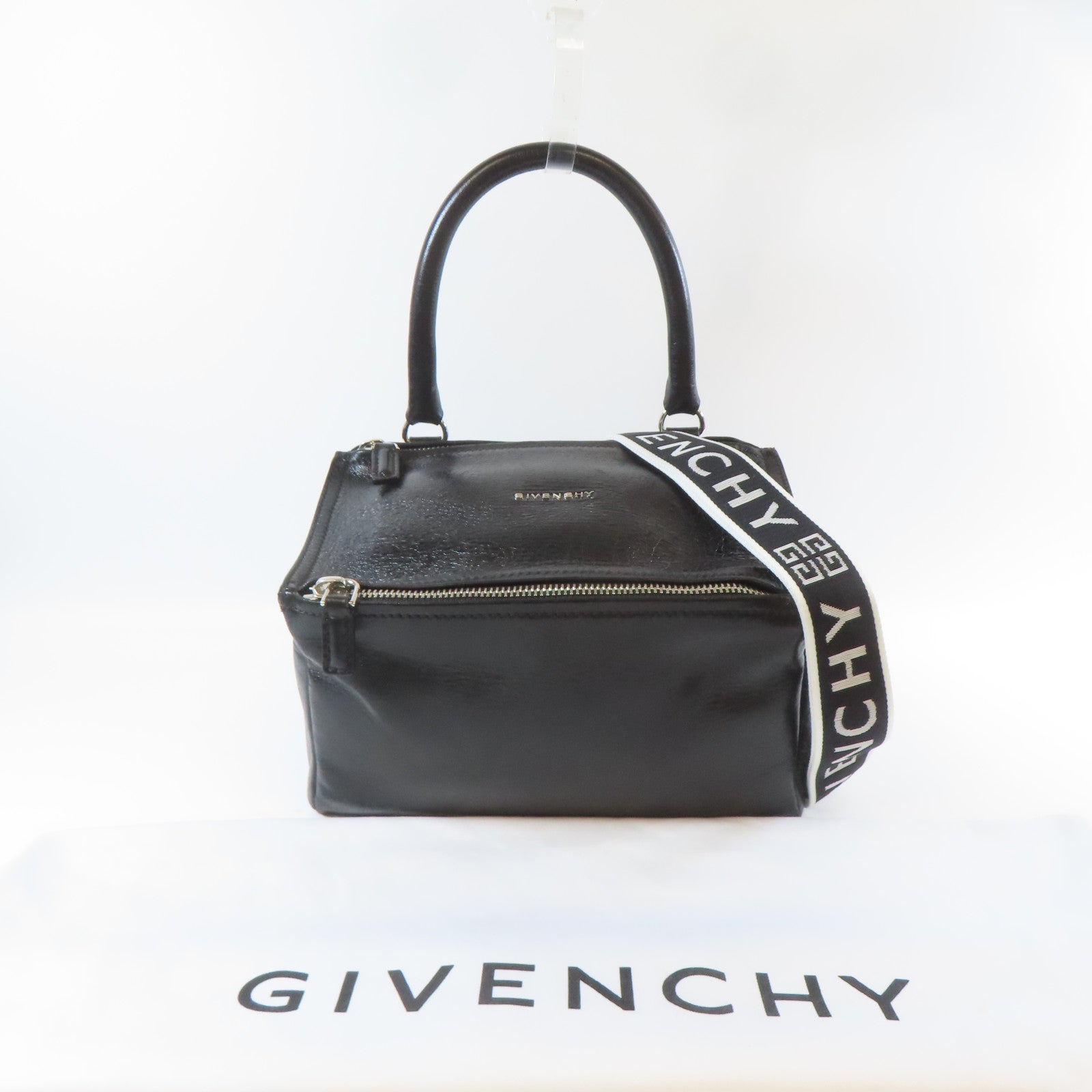 GIVENCHY 皮革Pandora銀扣手挽肩背兩用袋黑色