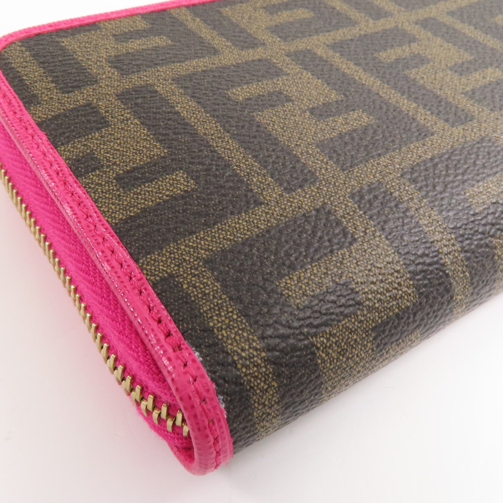 FENDI 塗層帆布Zipper Long Wallet銀扣長錢包