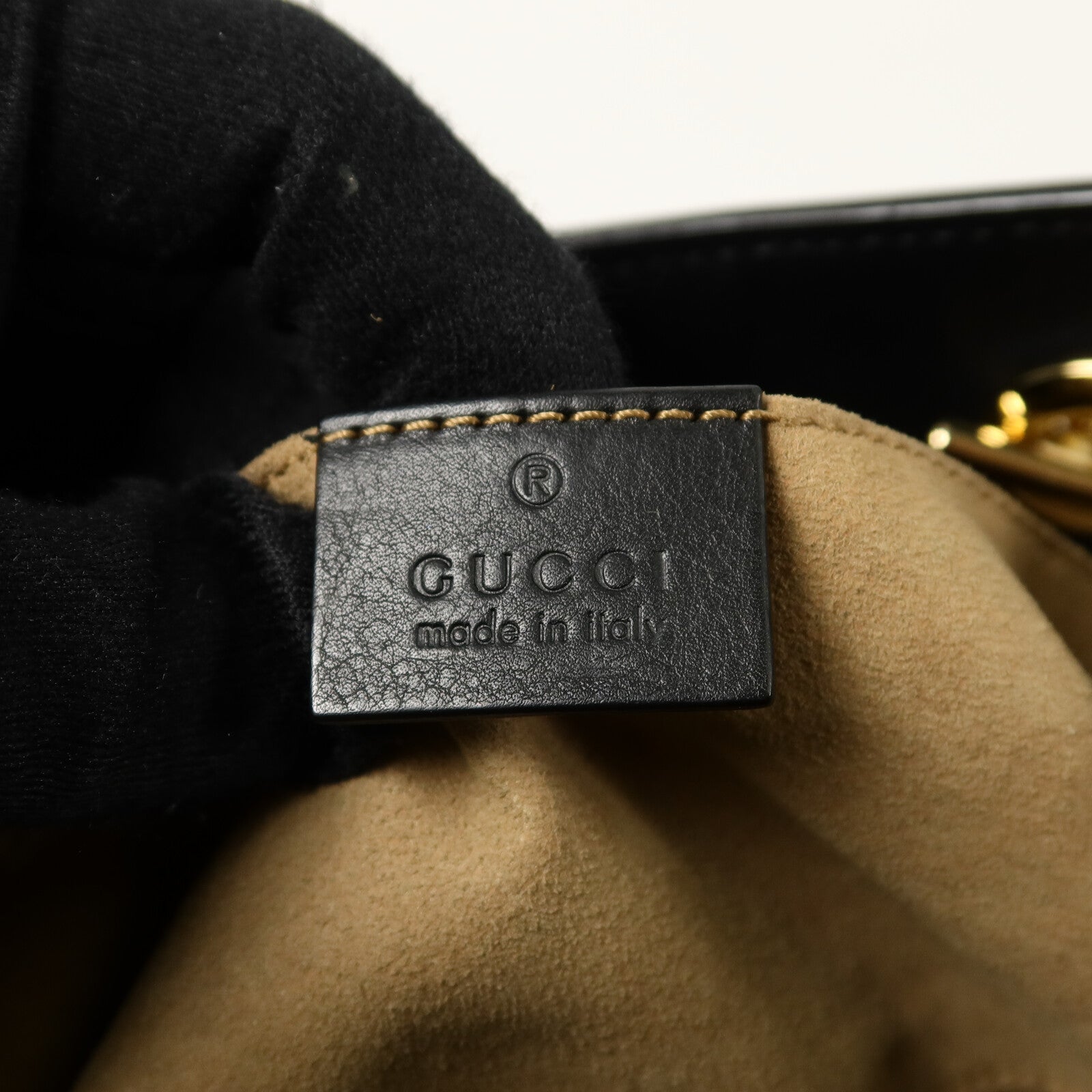 GUCCI 塗層帆布Padlock GG Small鏈帶肩背袋