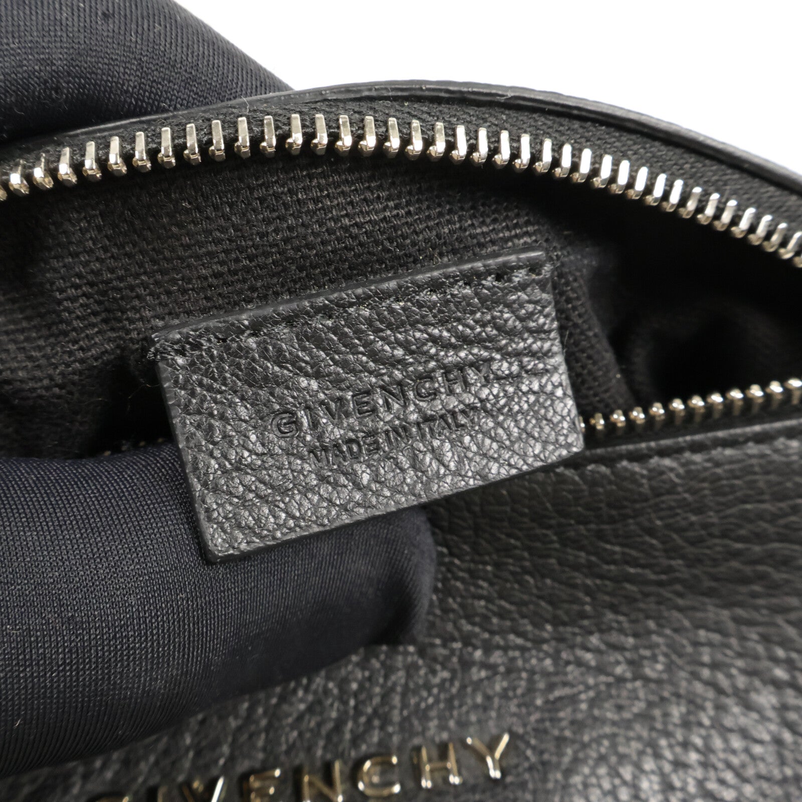 GIVENCHY 牛皮皮革Pandora wristle手拿包