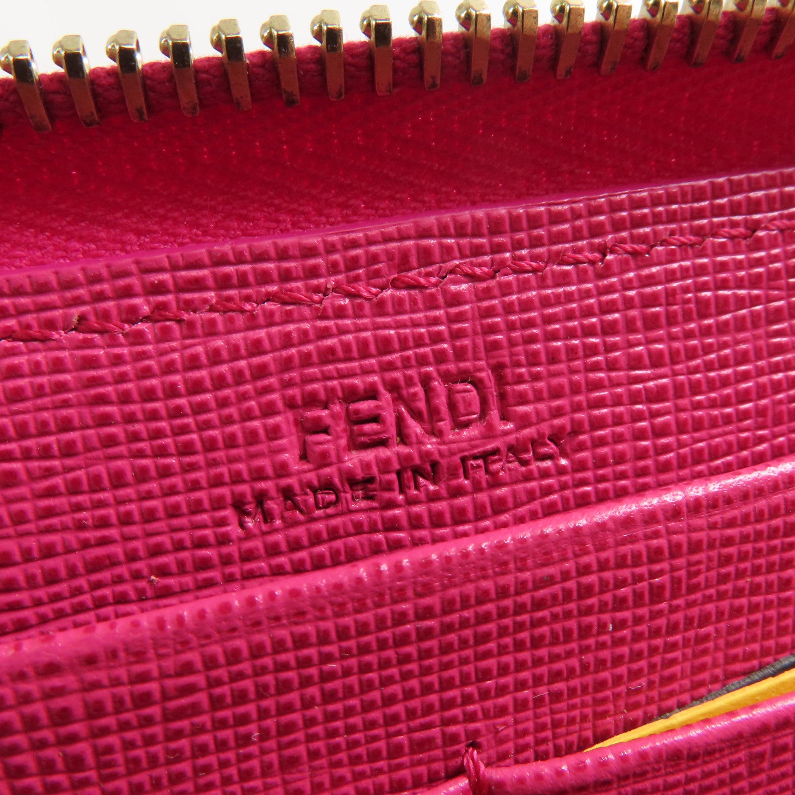 FENDI 塗層帆布Zipper Long Wallet銀扣長錢包