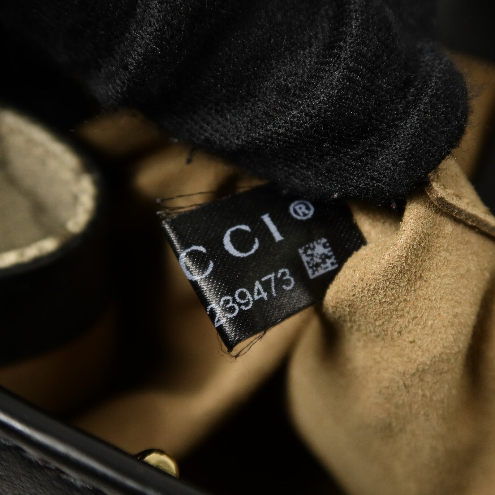 GUCCI 塗層帆布Padlock GG Small鏈帶肩背袋