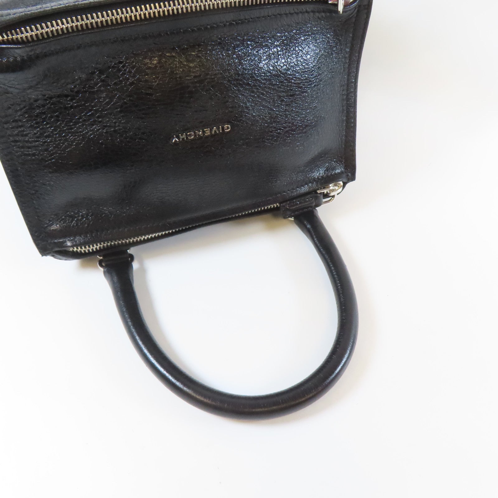 GIVENCHY 皮革Pandora銀扣手挽肩背兩用袋黑色