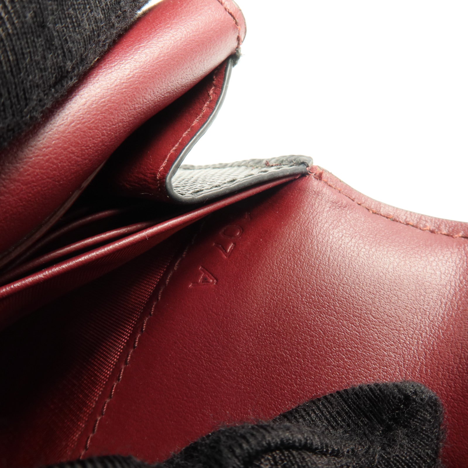 PRADA 牛皮皮革Zipper Long Wallet金扣長錢包
