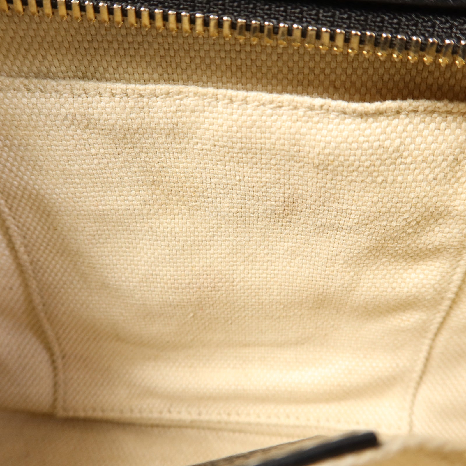 GUCCI 牛皮皮革Soho Disco金扣肩背袋