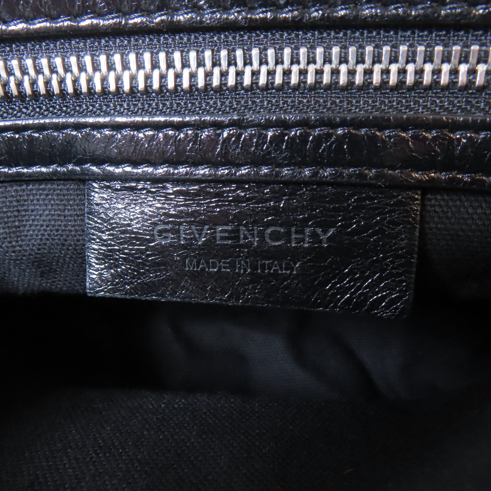 GIVENCHY 皮革Pandora銀扣手挽肩背兩用袋黑色