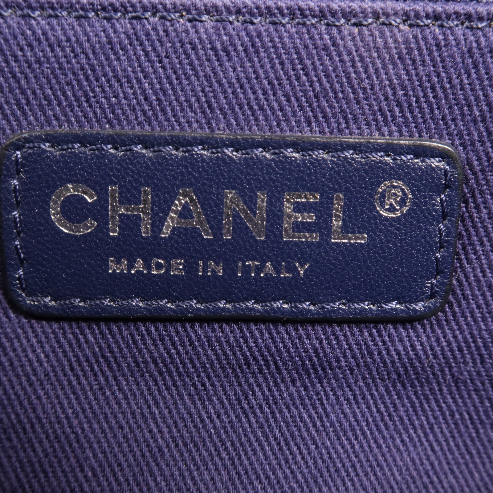 CHANEL 牛皮皮革Shoulder Bag銀扣鏈帶肩背袋