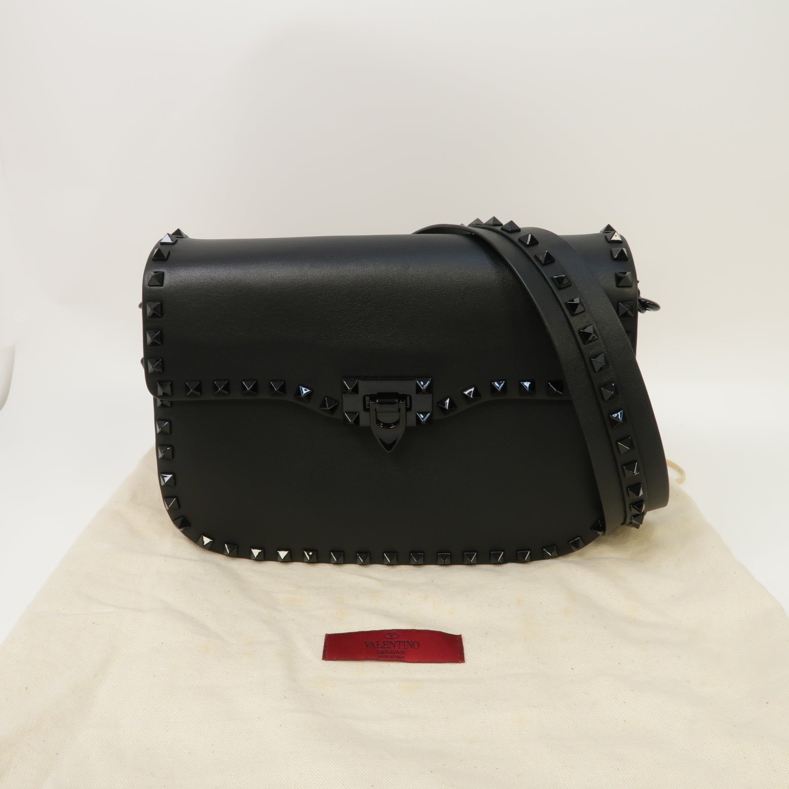Valentino 牛皮皮革Shoulder Bag肩背袋黑色