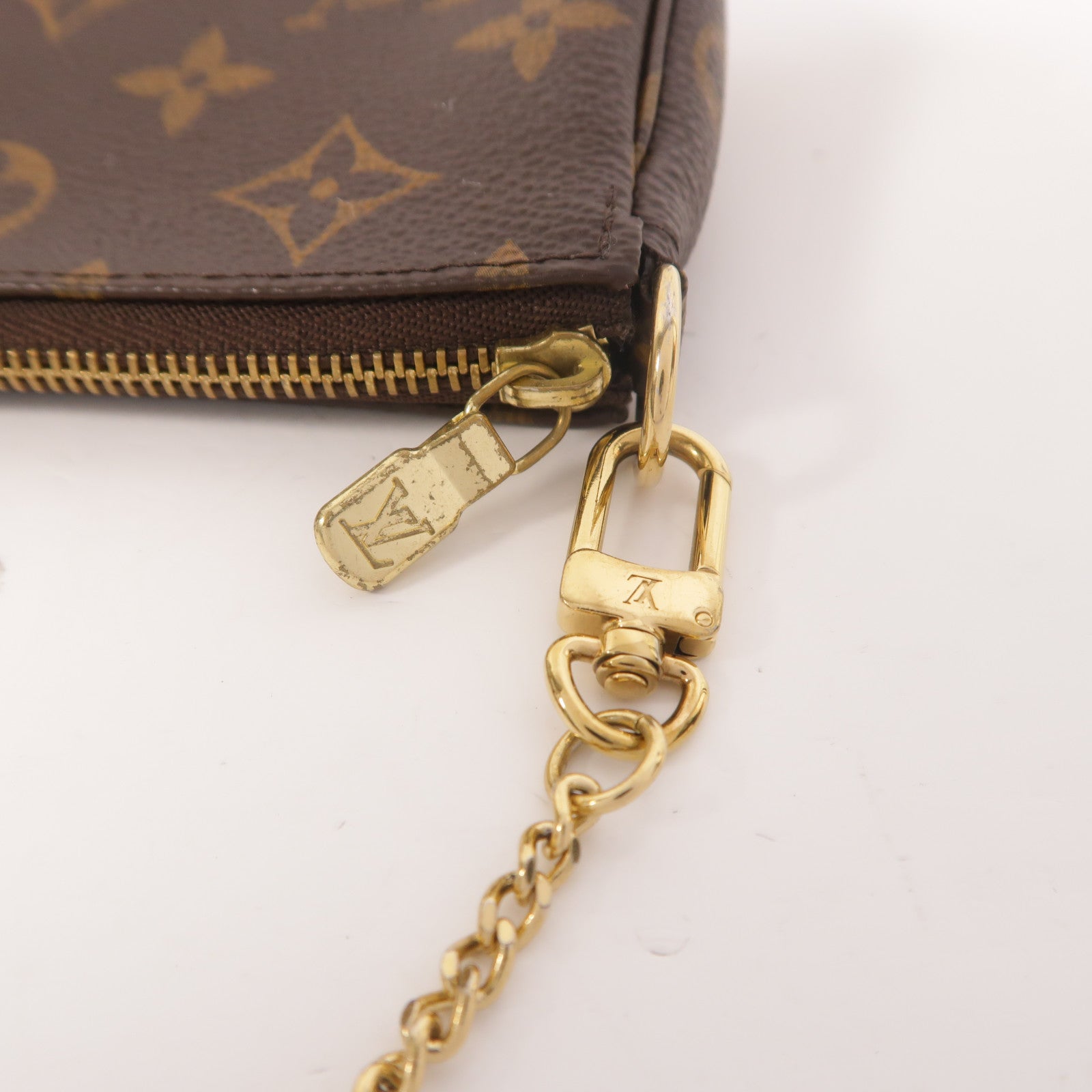 LOUIS VUITTON Monogram Mini Pochette Accessoires手挽袋