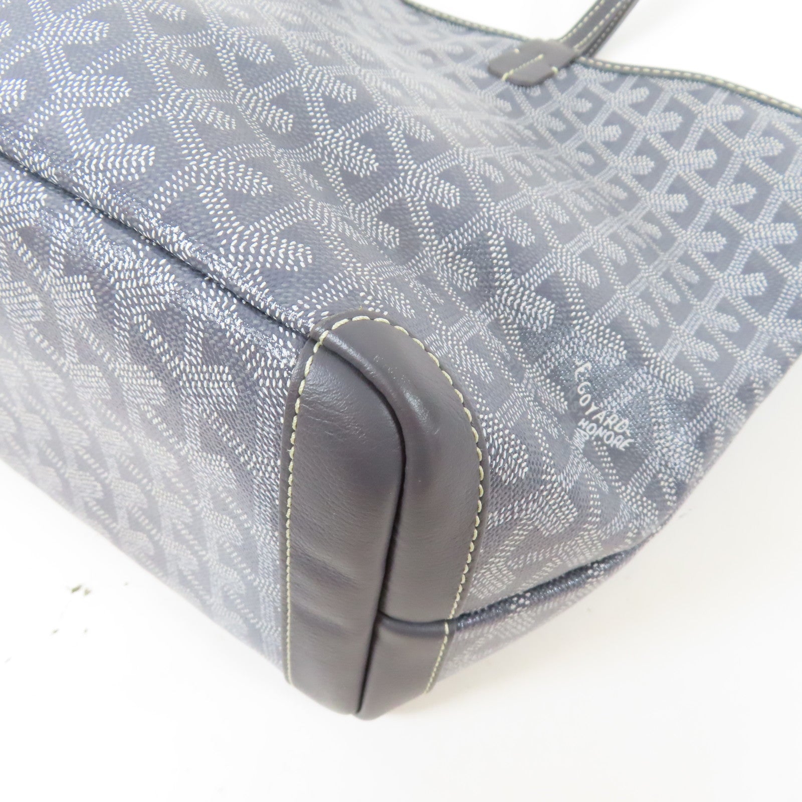GOYARD 塗層帆布Artois銀扣肩背袋灰色