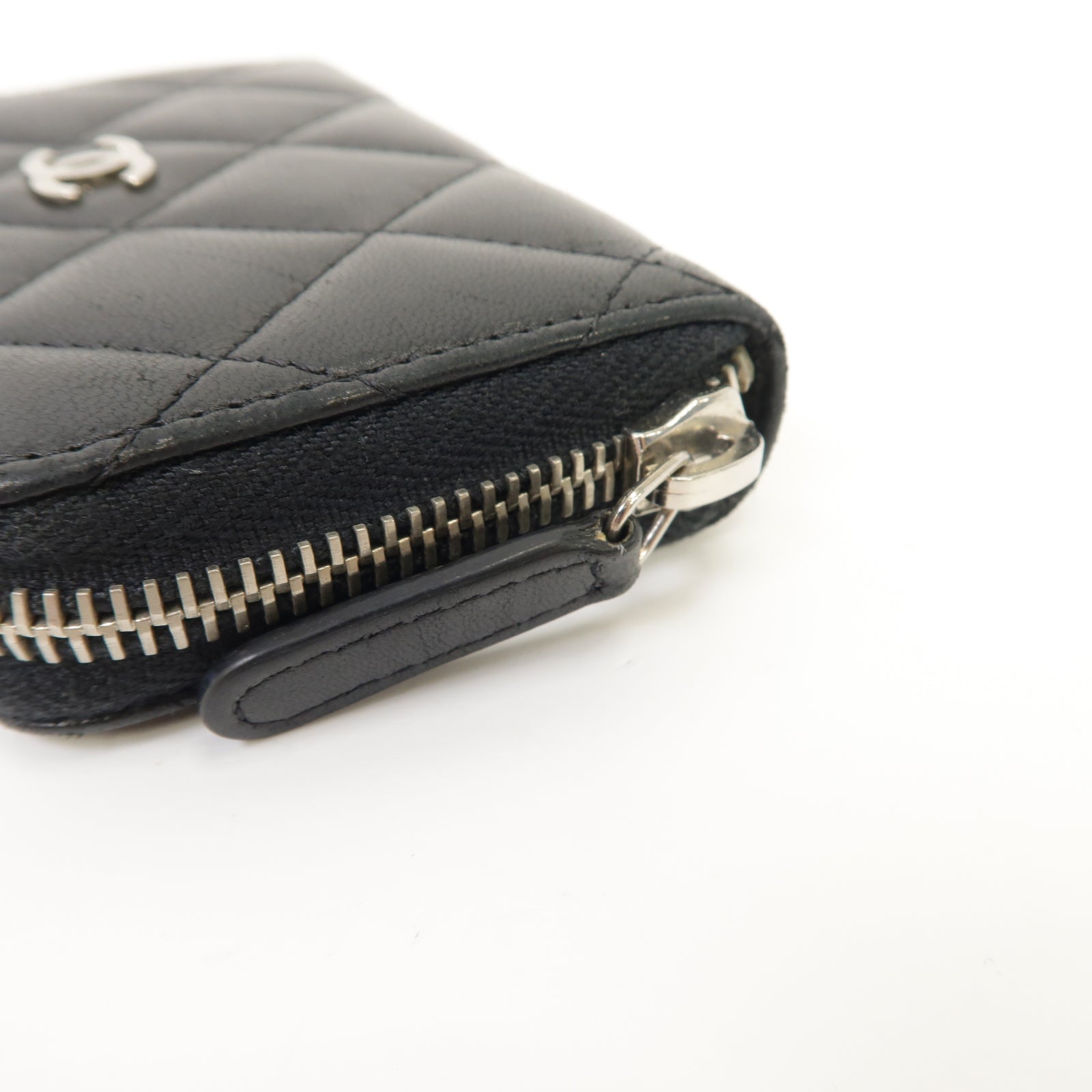 CHANEL 菱格羊皮皮革Card Case銀扣卡片套黑色