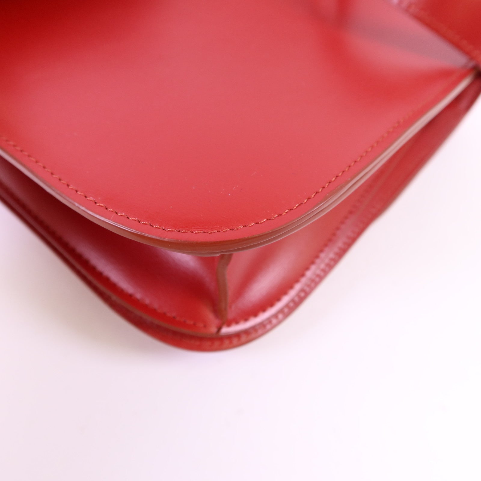 CELINE 牛皮皮革Classic Box銀扣肩背袋