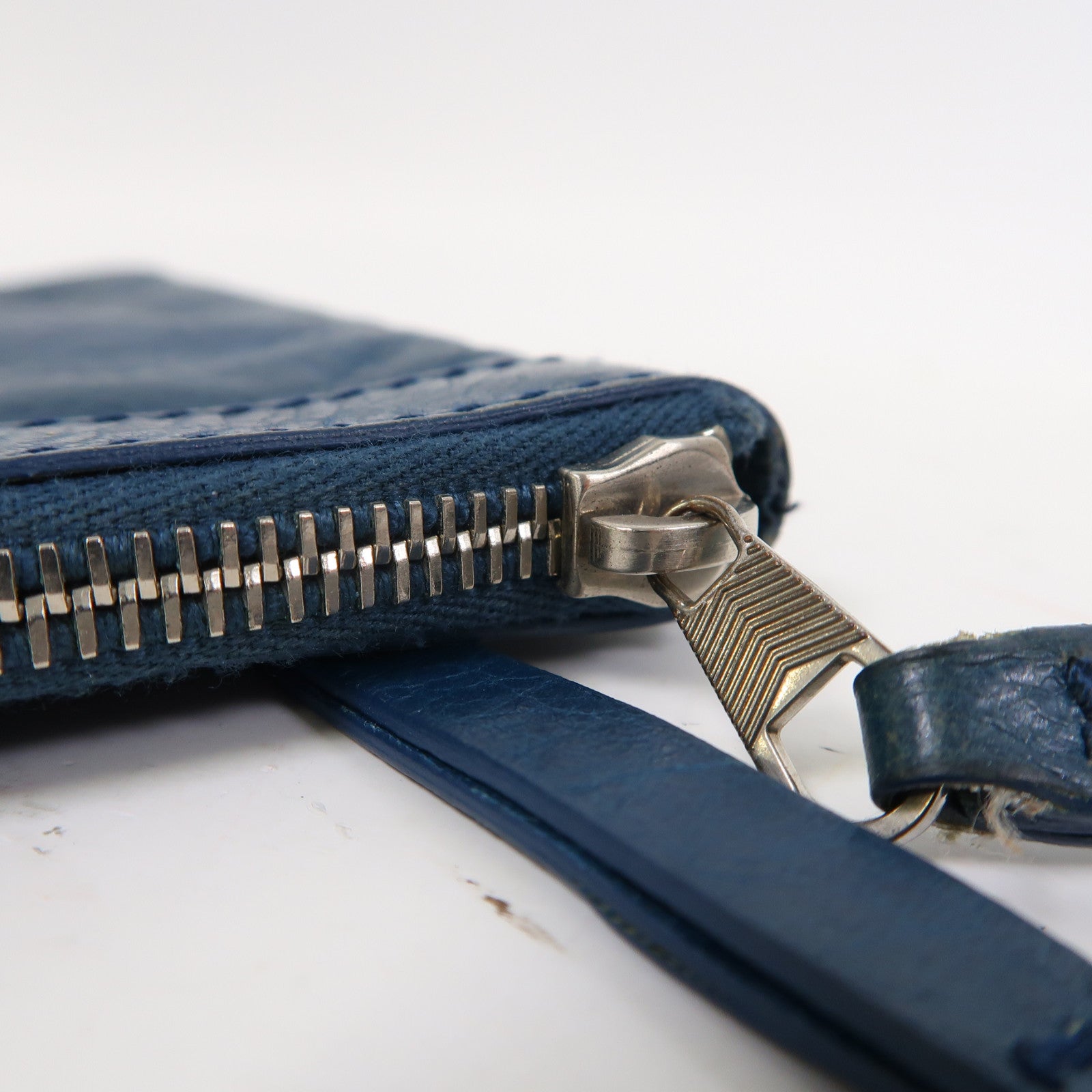 BALENCIAGA 牛皮皮革Clutch Bag銀扣手拿包藍色