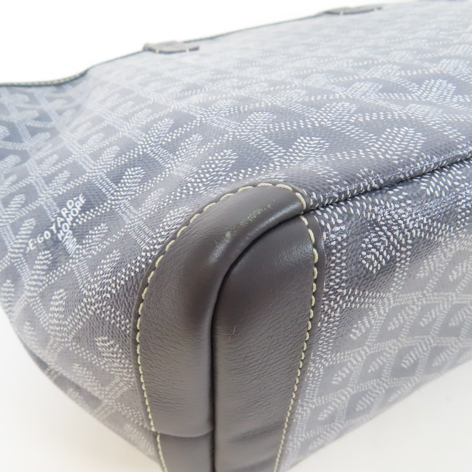GOYARD 塗層帆布Artois銀扣肩背袋灰色