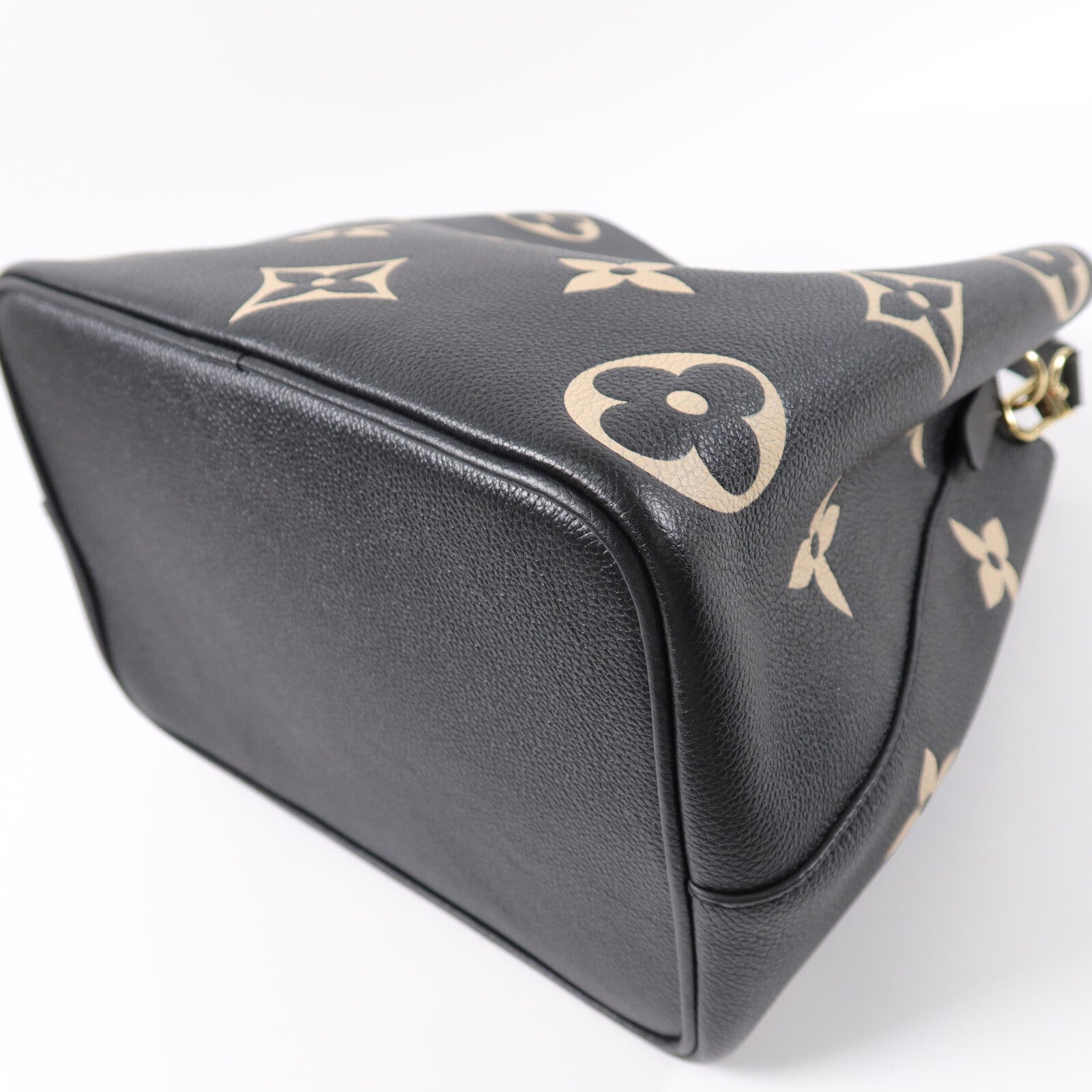 LOUIS VUITTON Monogram Empreinte Bicolor Neo Noe MM金手挽肩背兩用袋