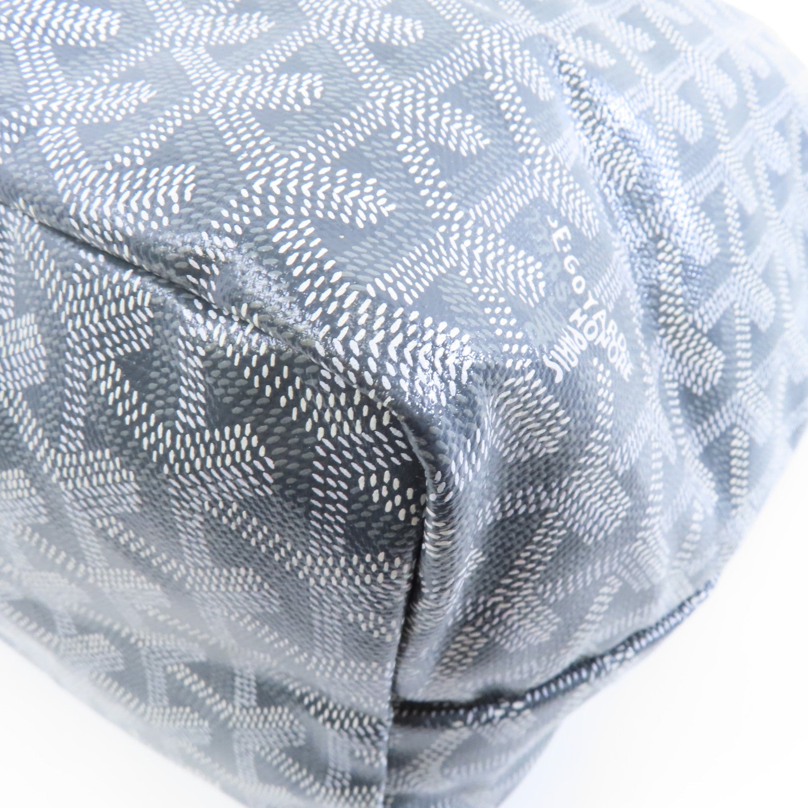 GOYARD 塗層帆布Saint Lonis PM銀扣手挽袋灰色