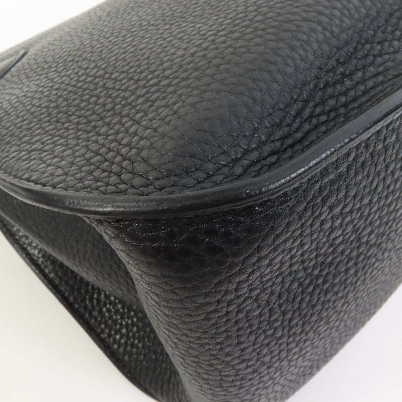 HERMES Clemence皮革Jypsiere 31銀扣肩背袋Noir