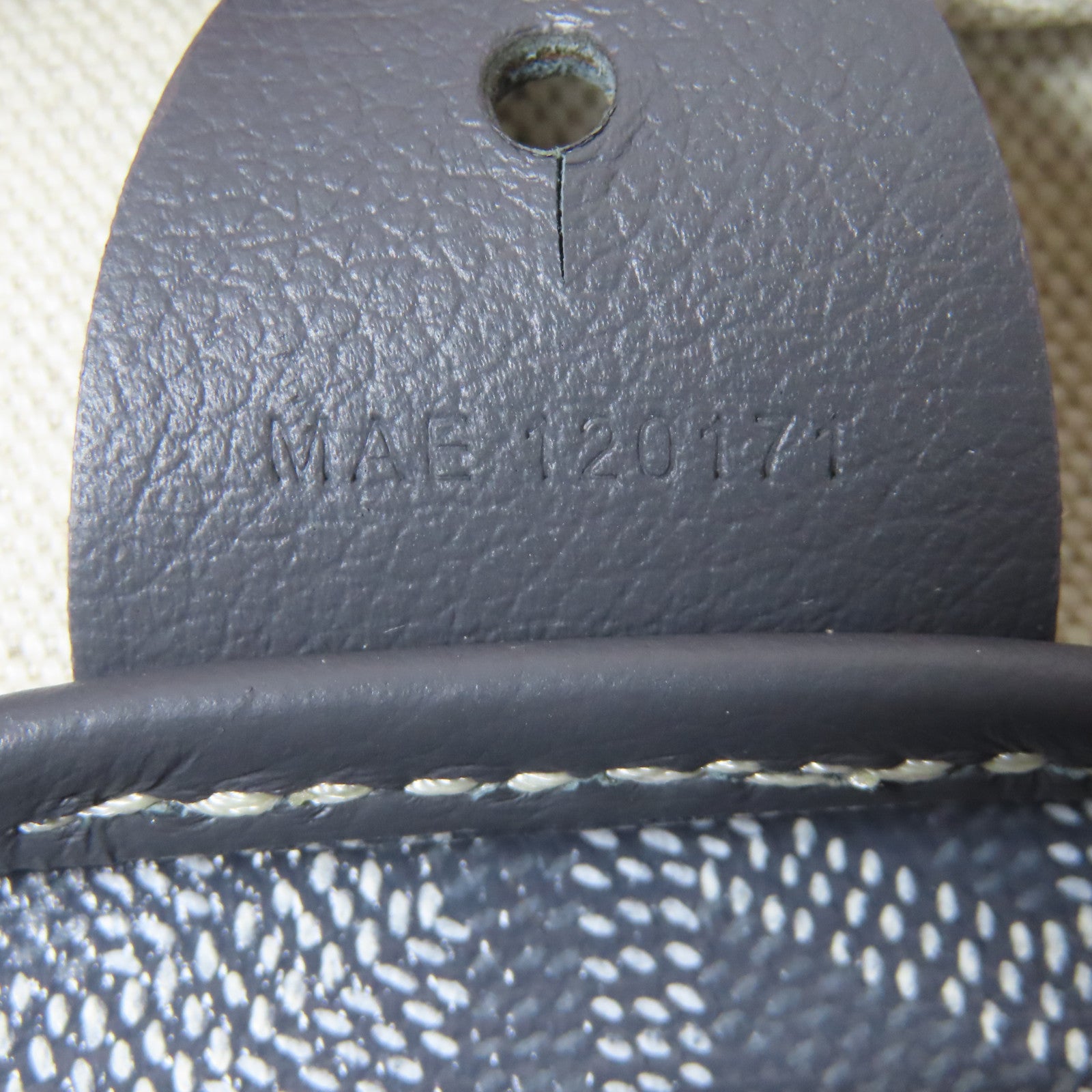 GOYARD 塗層帆布Artois銀扣肩背袋灰色
