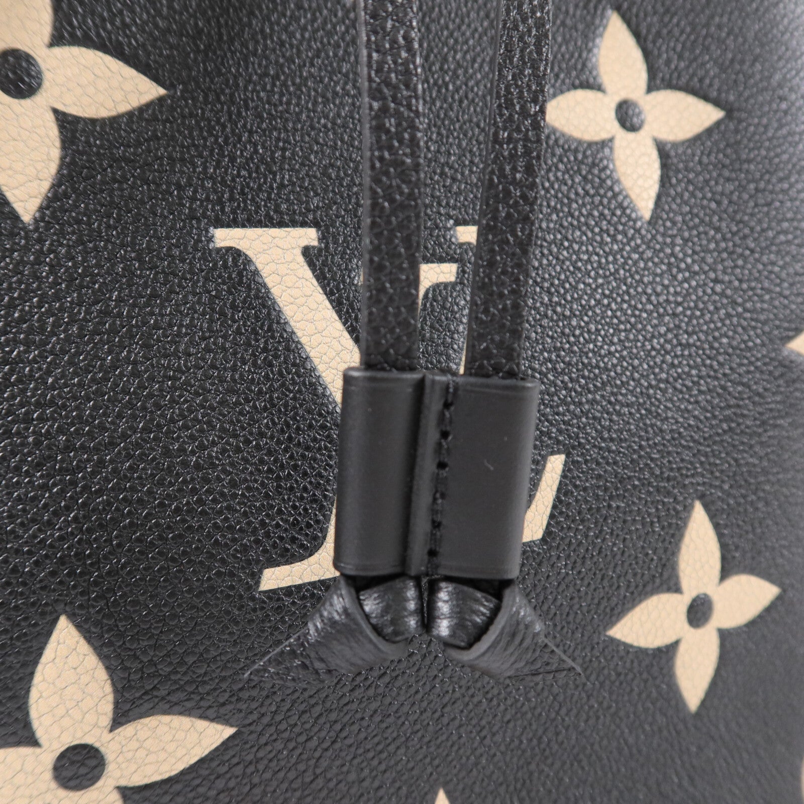 LOUIS VUITTON Monogram Empreinte Bicolor Neo Noe MM金手挽肩背兩用袋
