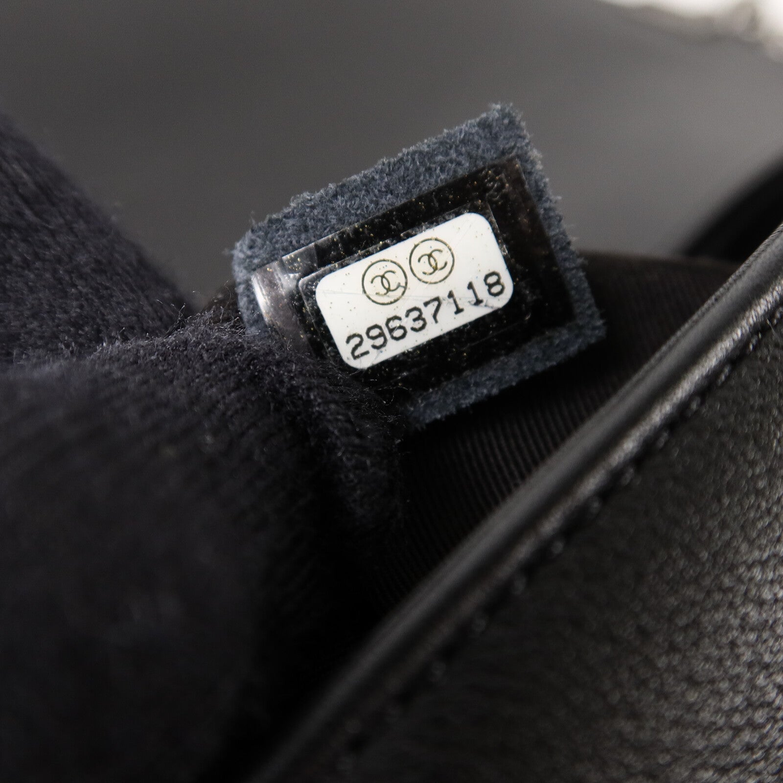 CHANEL 羊皮皮革Boy 25鏈帶肩背袋