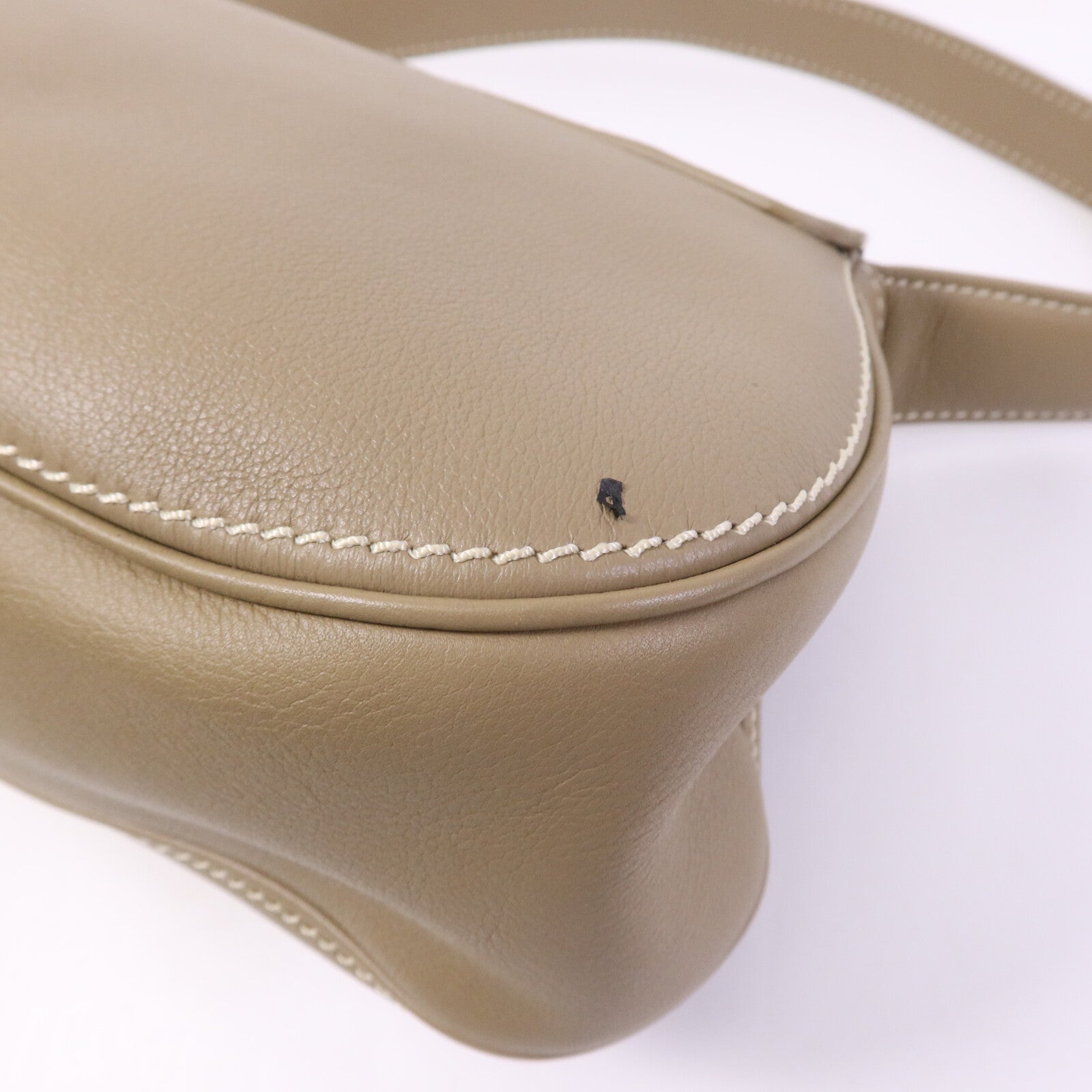 CELINE 皮革Polly Medium金扣肩背袋