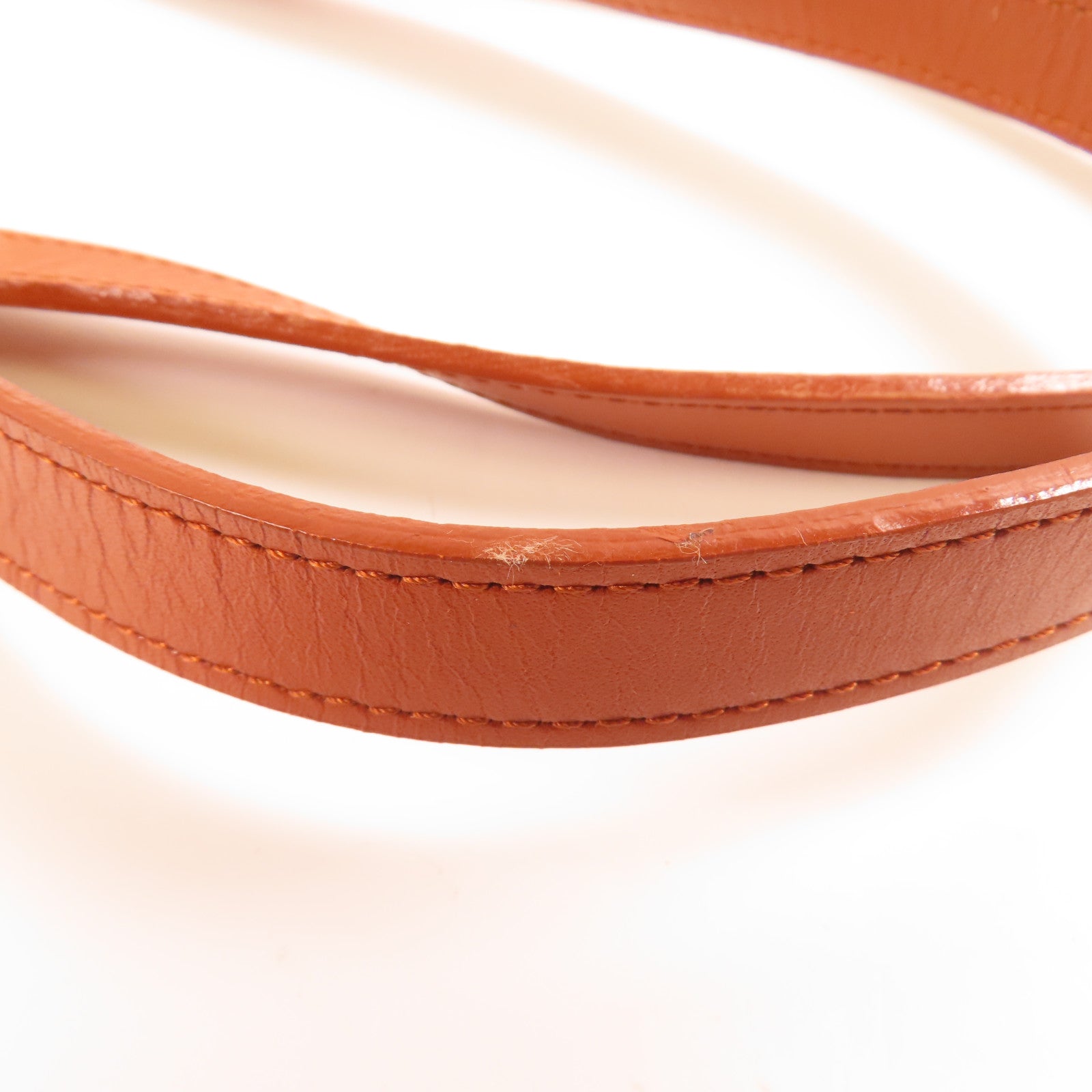 MCM 牛皮皮革Shoulder Bag金扣肩背袋