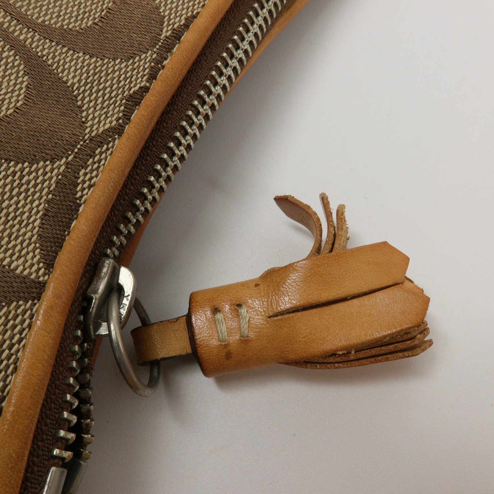 COACH 帆布Baguette肩背袋