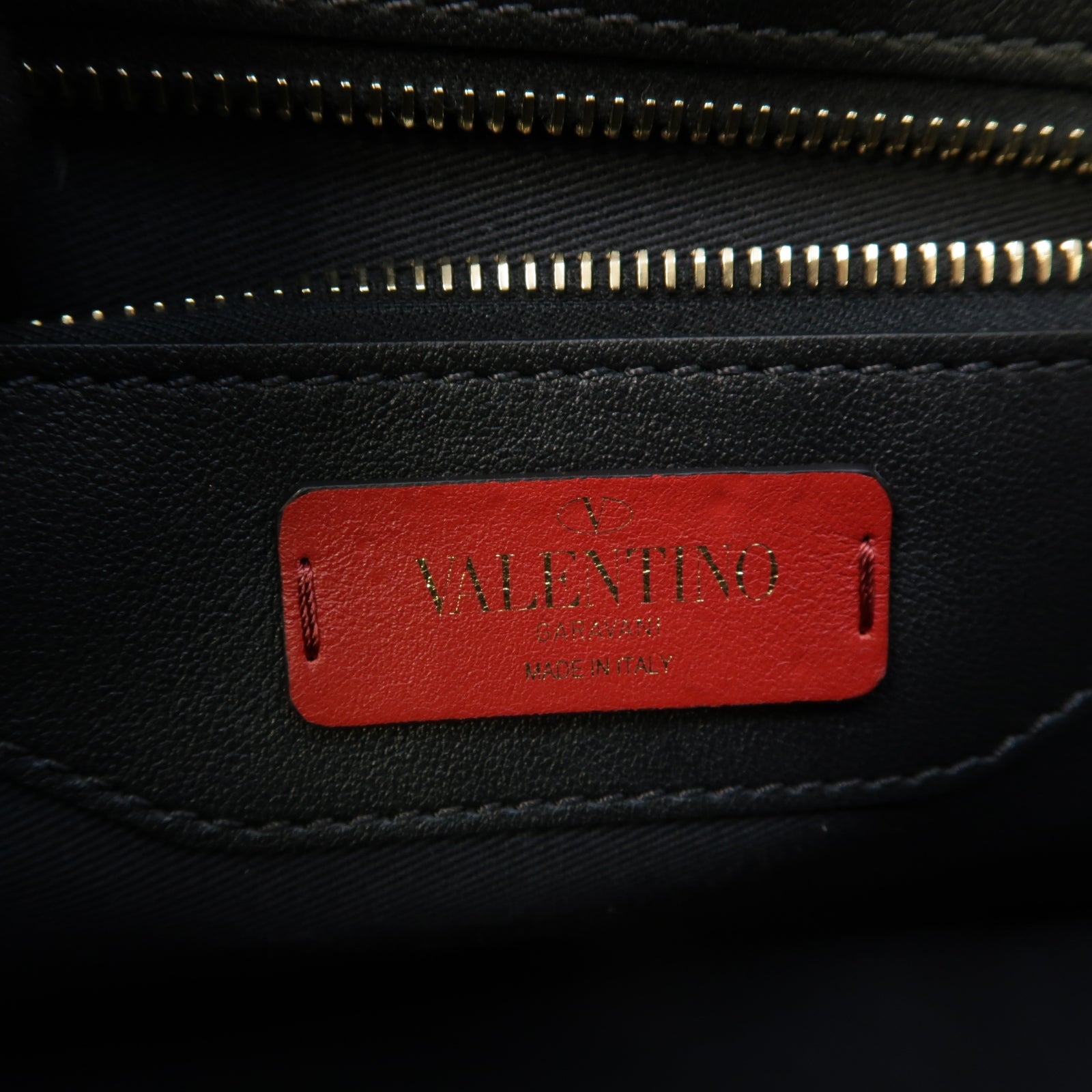 Valentino 牛皮皮革Shoulder Bag肩背袋黑色