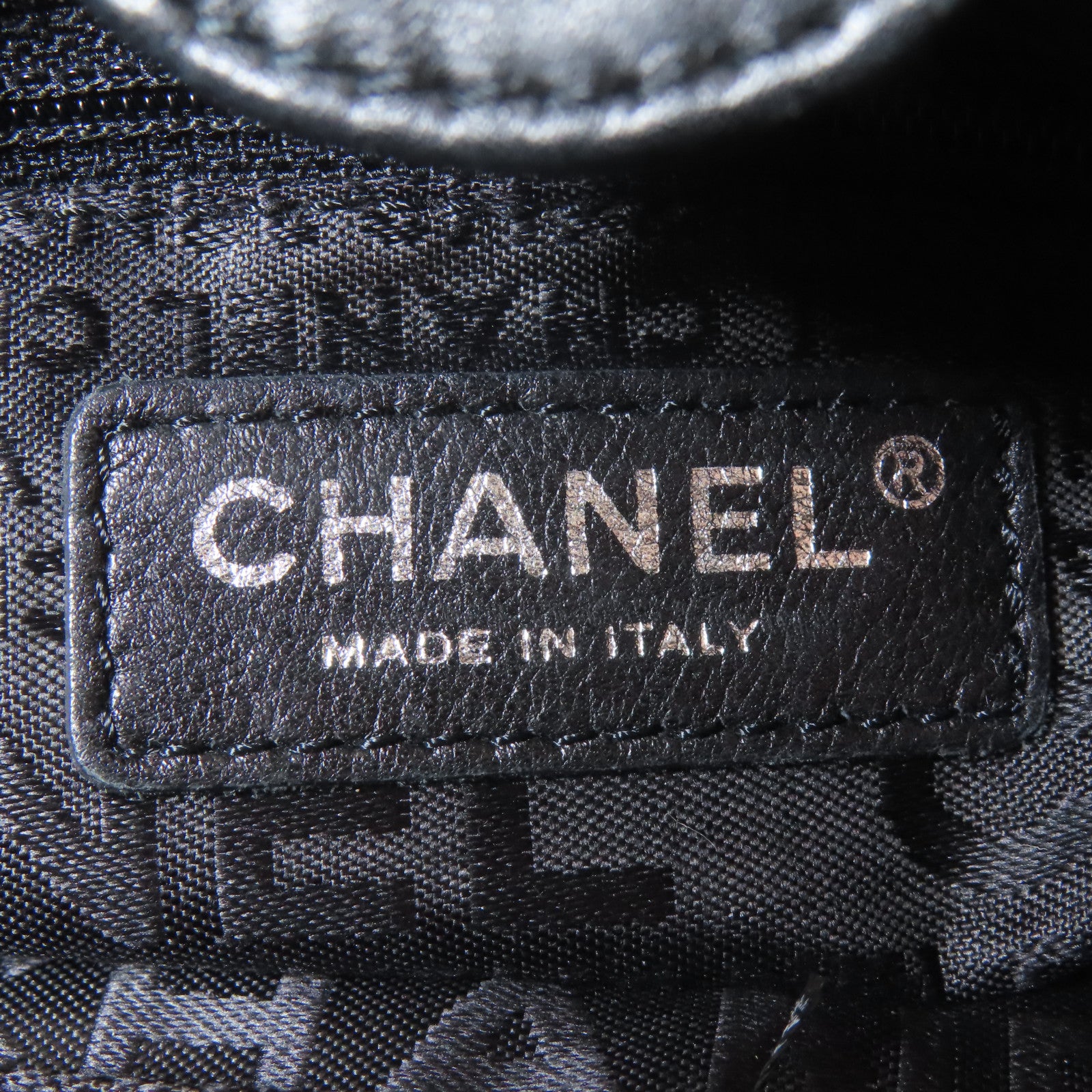 CHANEL 【激減優惠】布料Shoulder Bag銀扣肩背袋黑色/米色