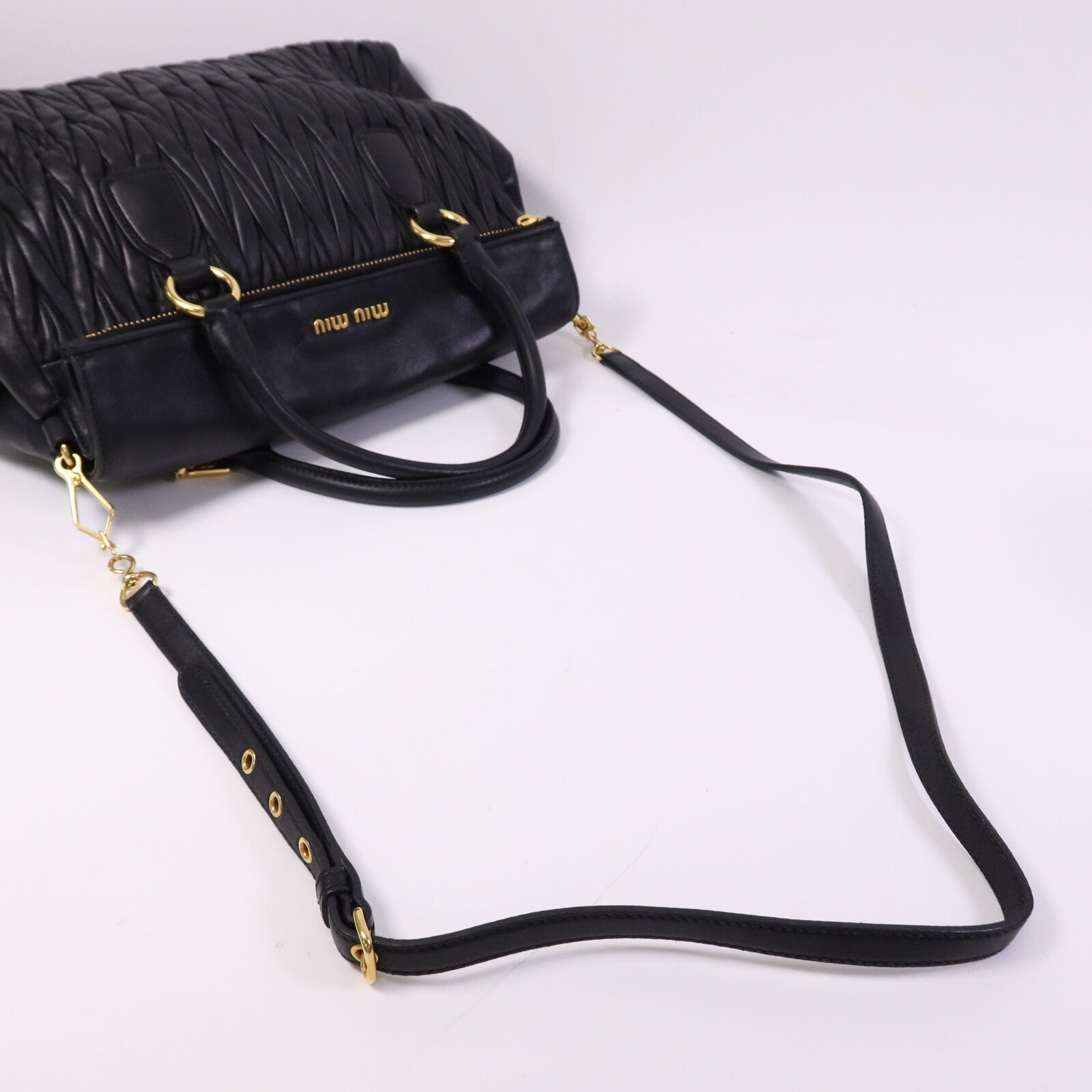 Miu Miu 羊皮皮革2 Way Shoulder Bag金扣手挽肩背兩用袋