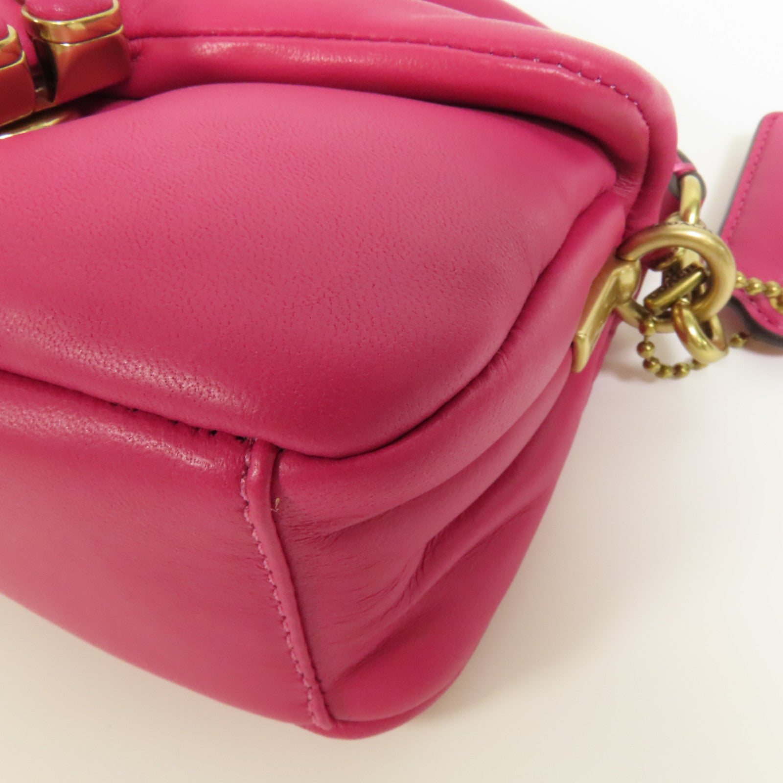 COACH 羊皮皮革Pillow Tabby 18金扣手挽肩背兩用袋